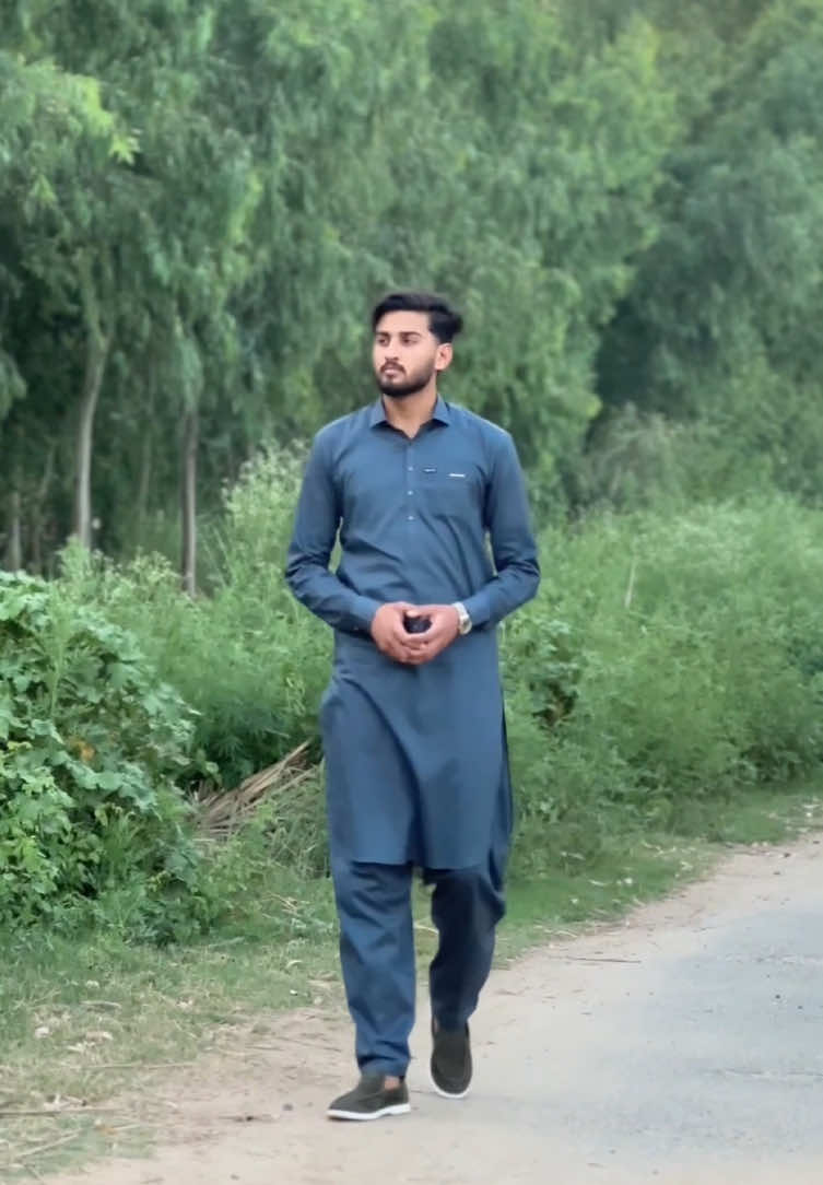 @Ahmed Mughal 🍁🥂