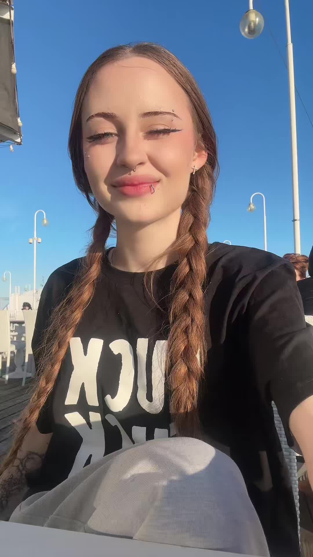 @m11lovv33