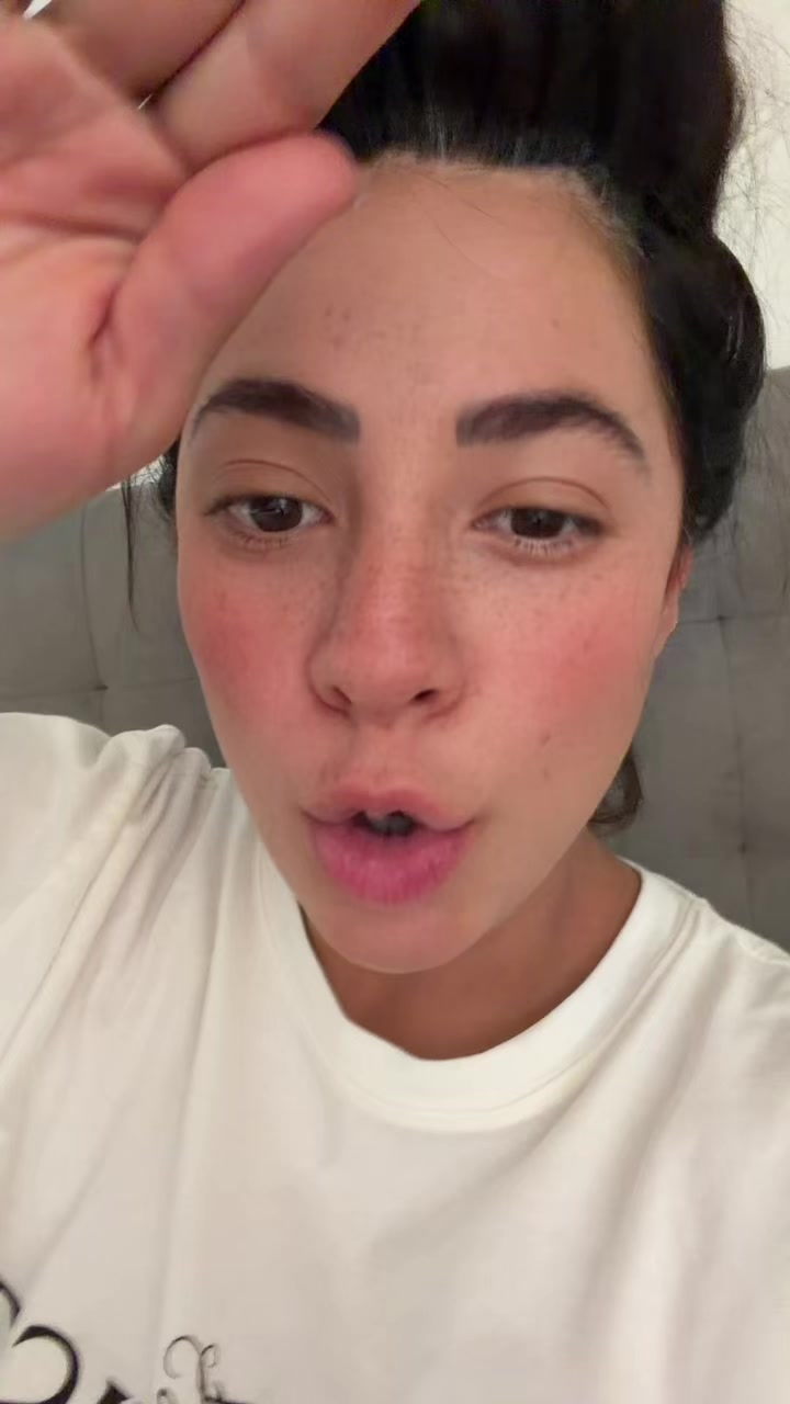 @Luciallamasmartinez