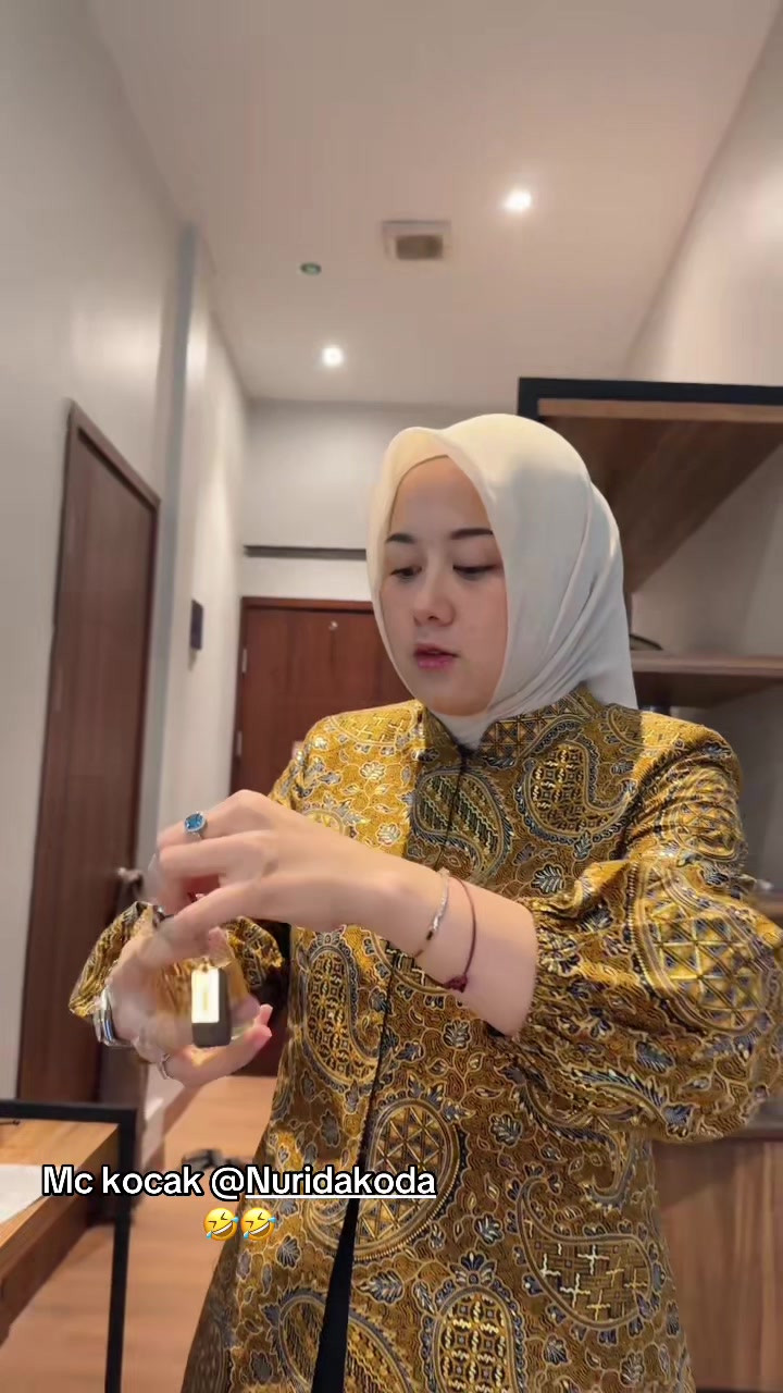 @yani mulyani