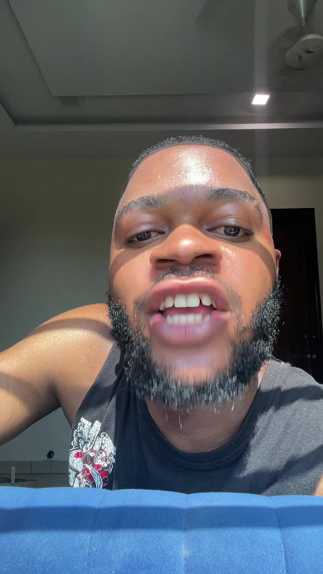 @chrisantony