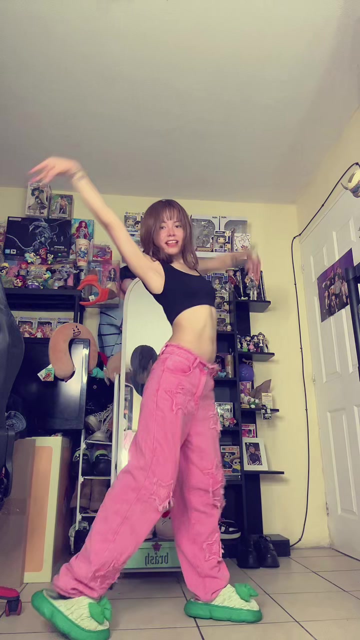 @Elcira