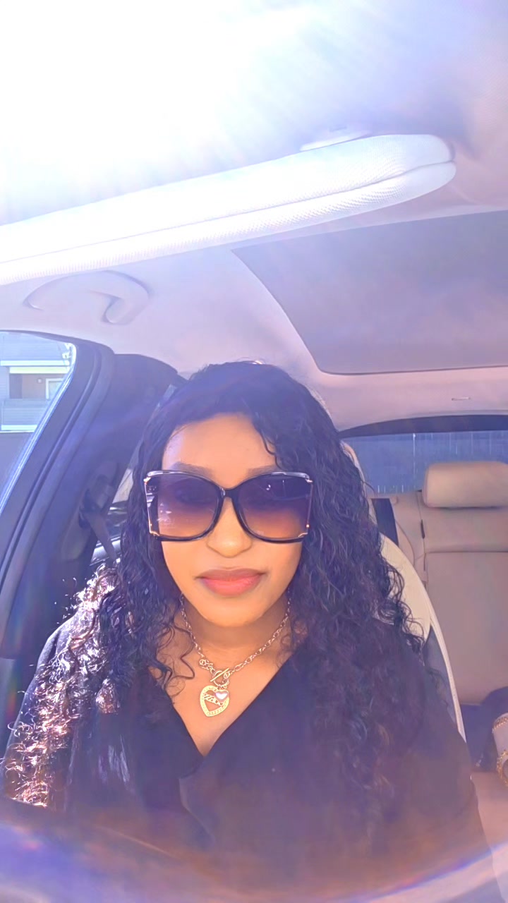 @Winrose Wangui