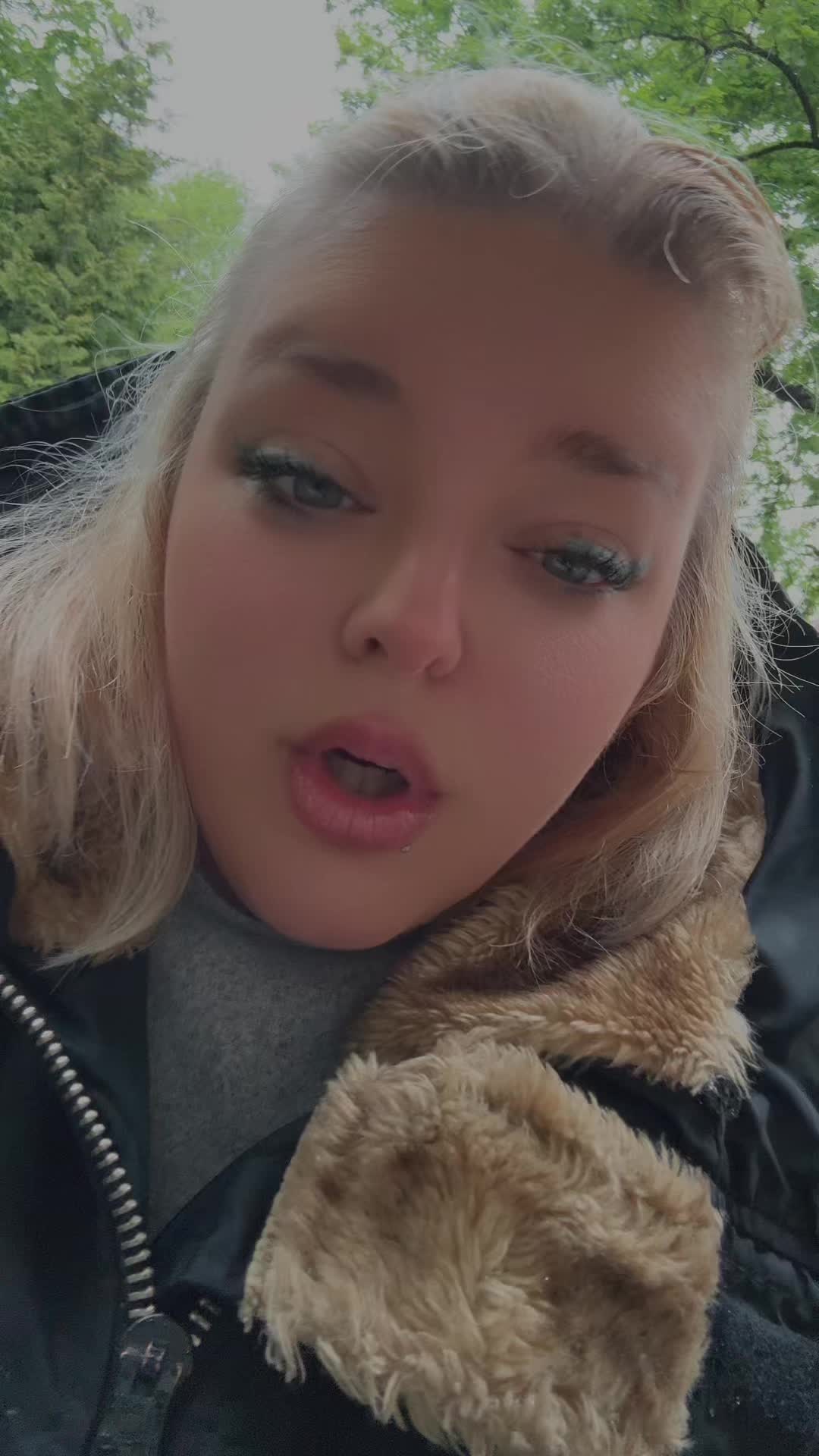 @Seine _Frau241124