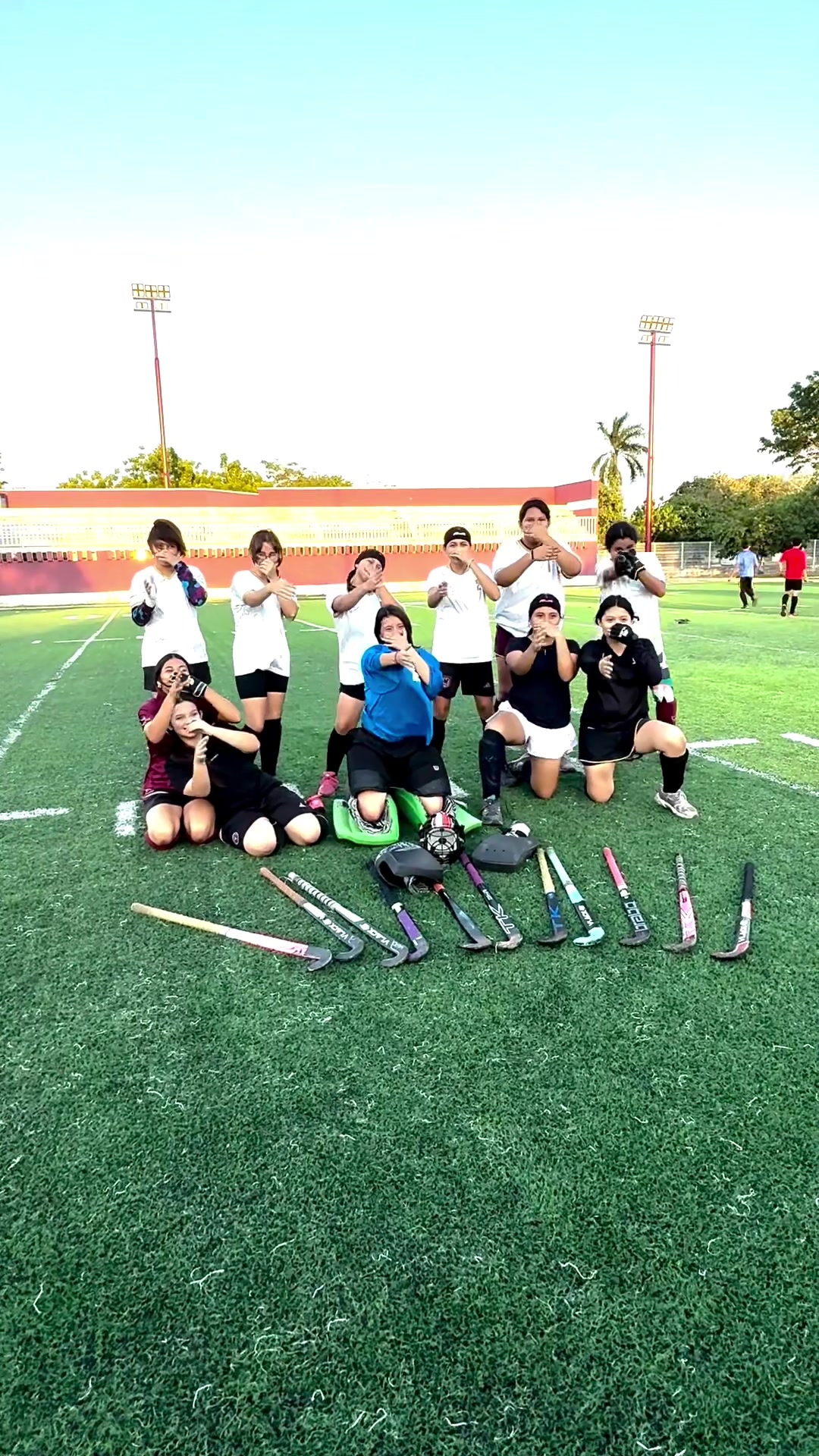 @HOCKEY.yucfem