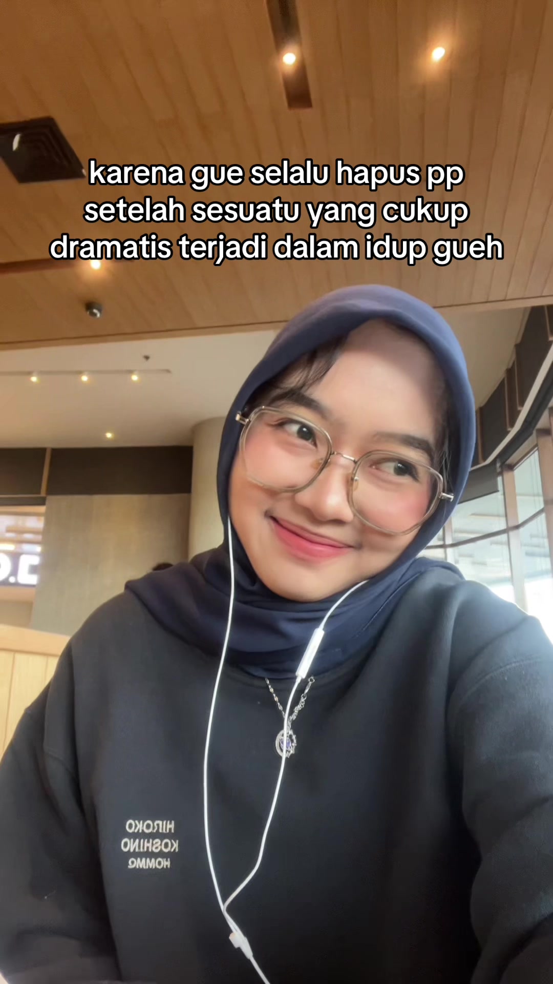 @yaeee
