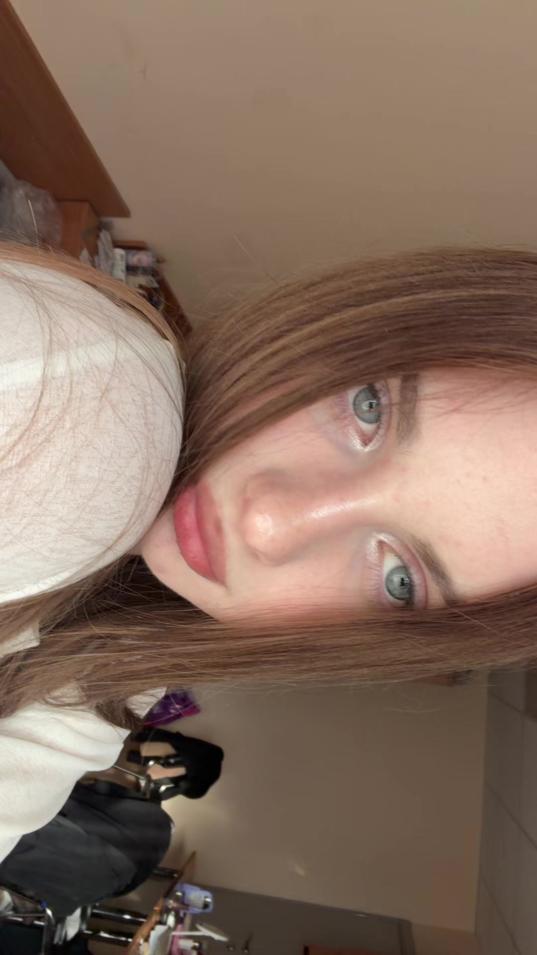 @arisharkk