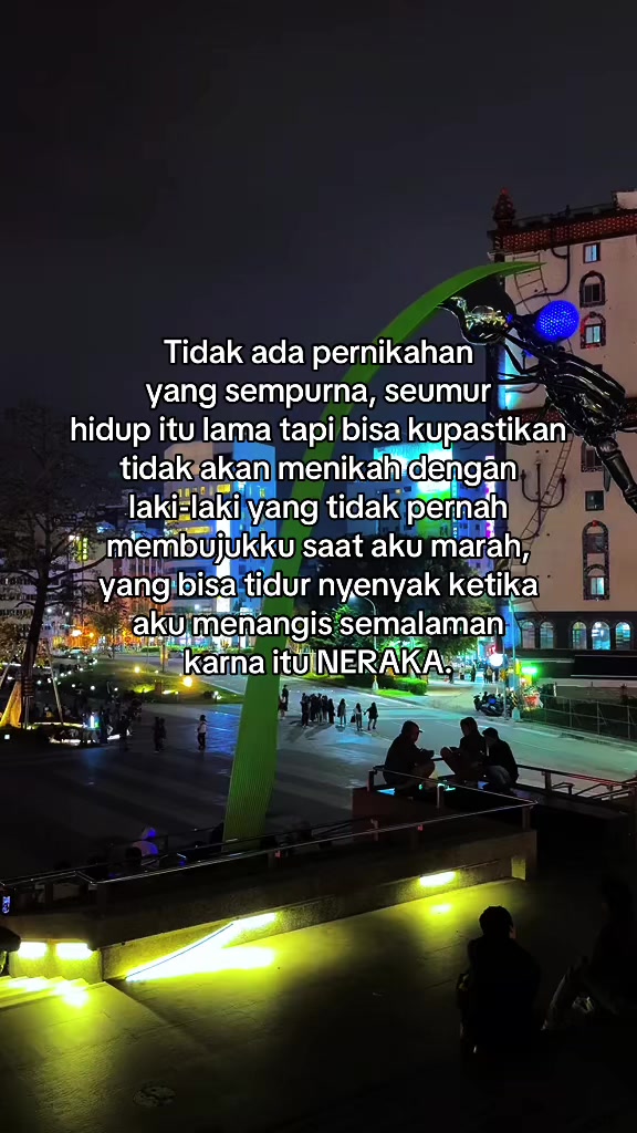 @𝓡