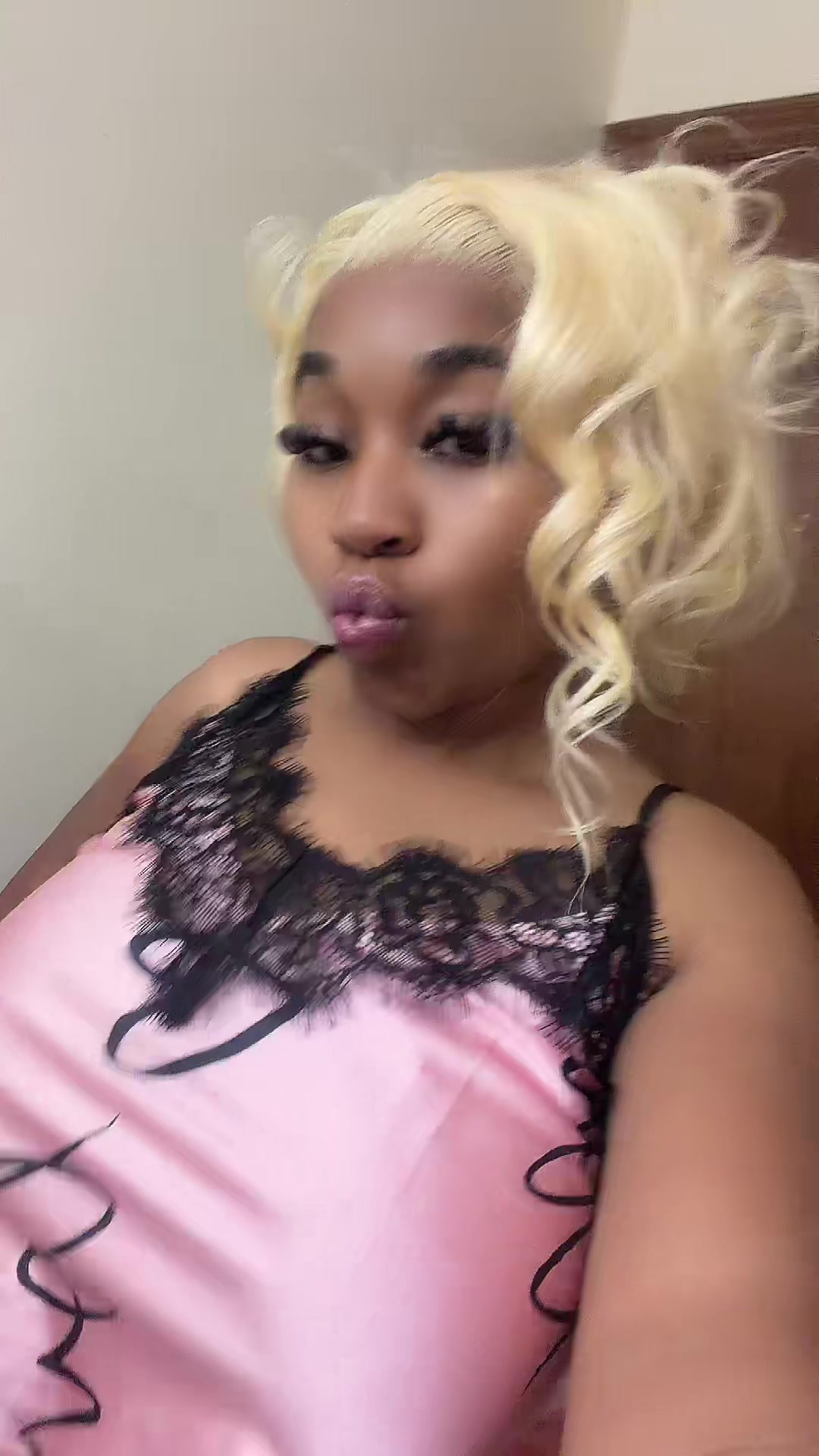@Ashanti💋...