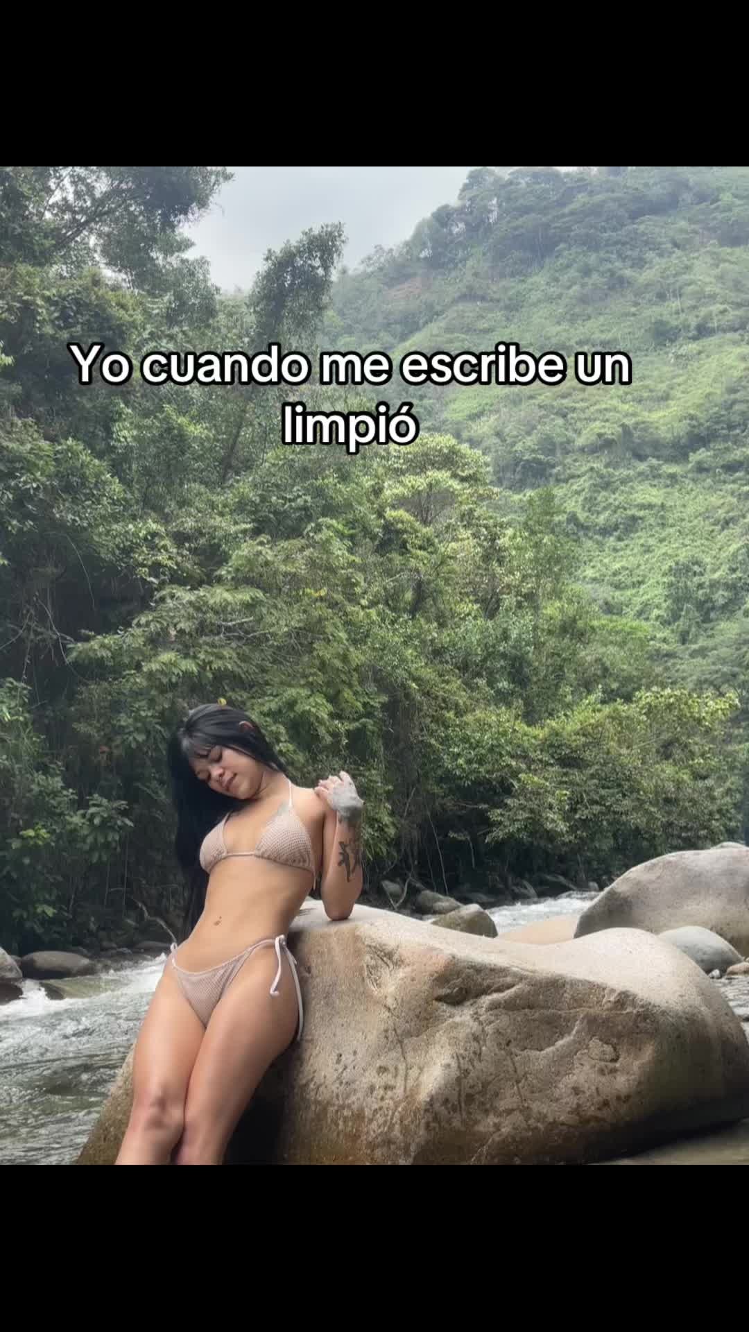 @v 🤍🦢