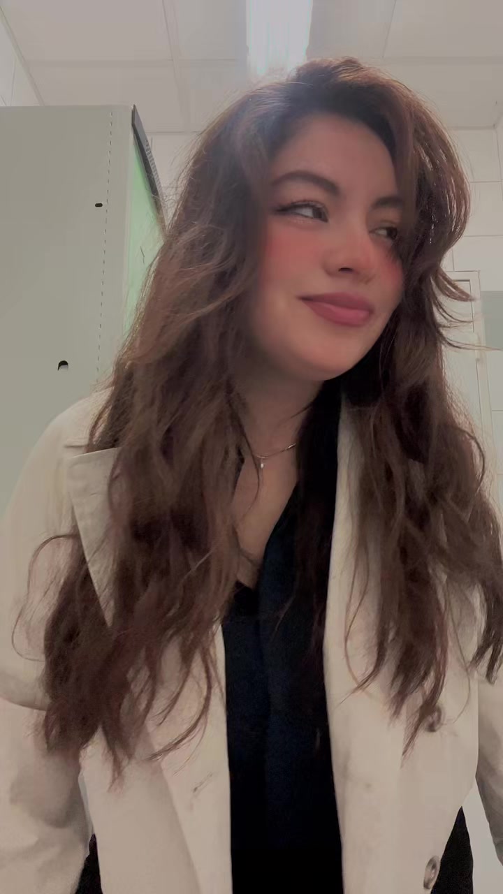 @🦋 Lili, en Francia 🇫🇷