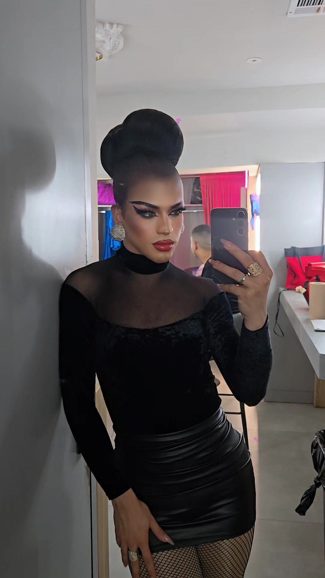 @Valentina Valentino