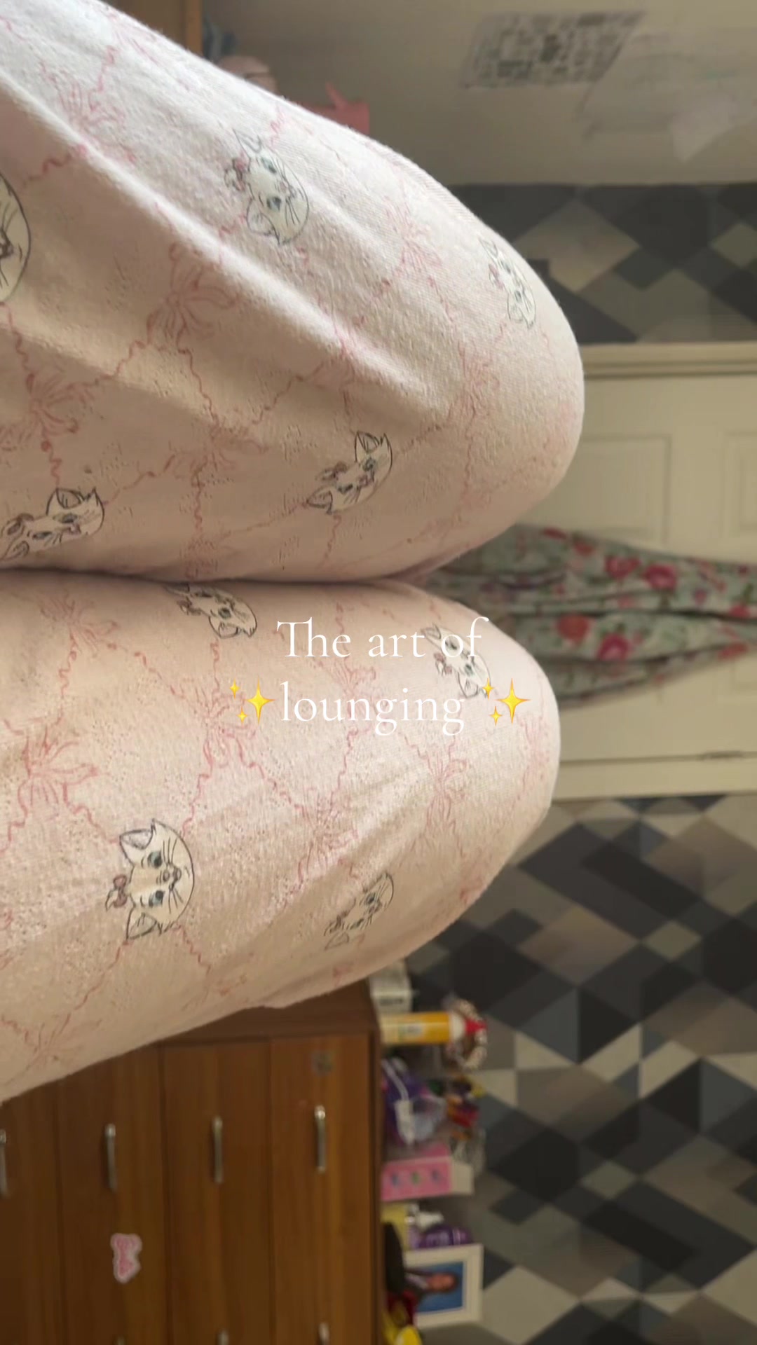 @Strawbunnyᕱ⑅ᕱ