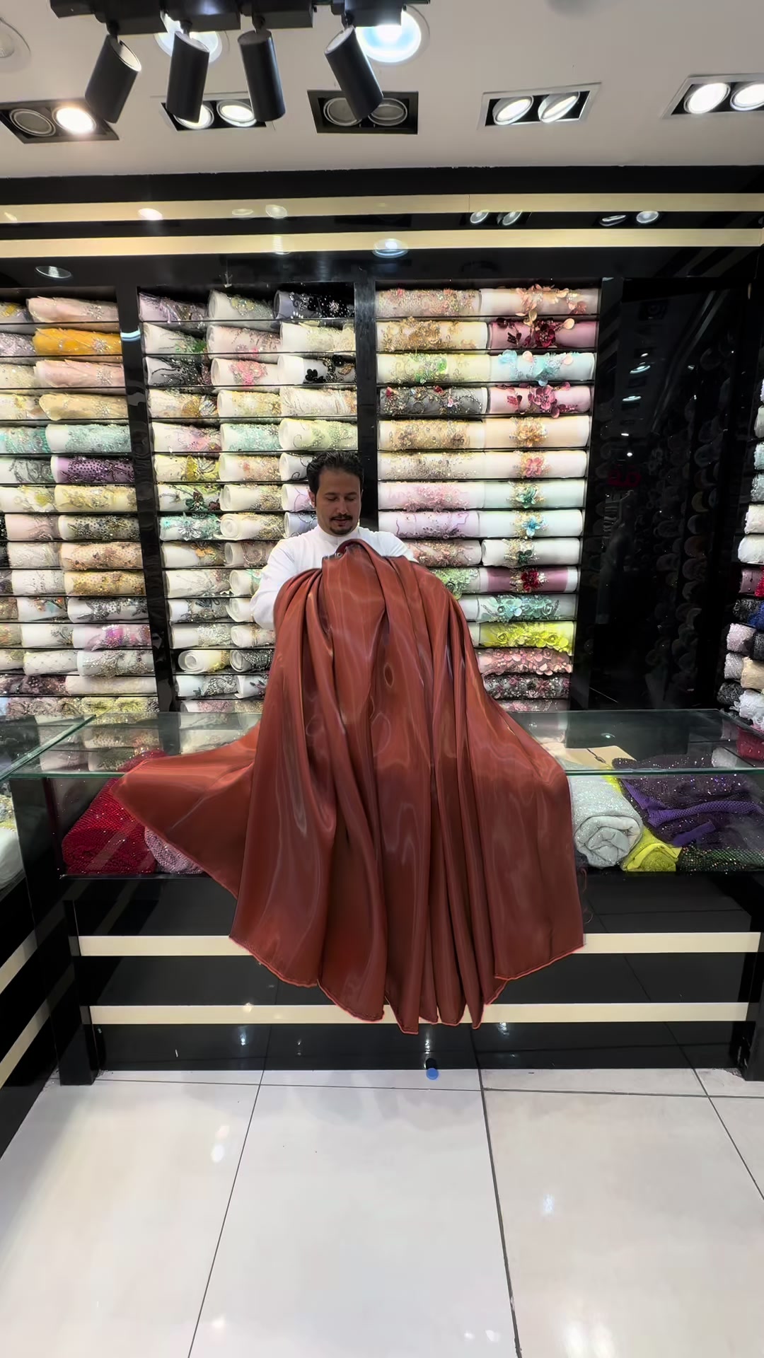 @الزين للاقمشه جده👗🥇