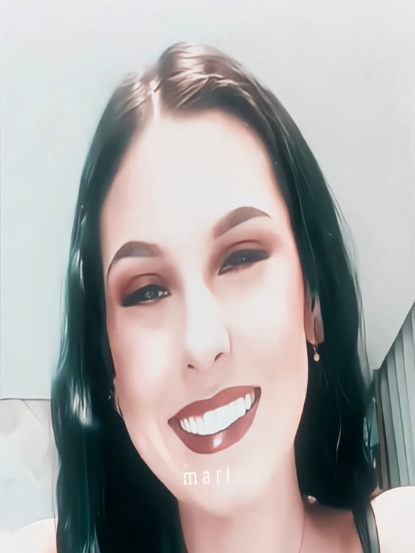 @Ana Fl&aacute;via 𐚁