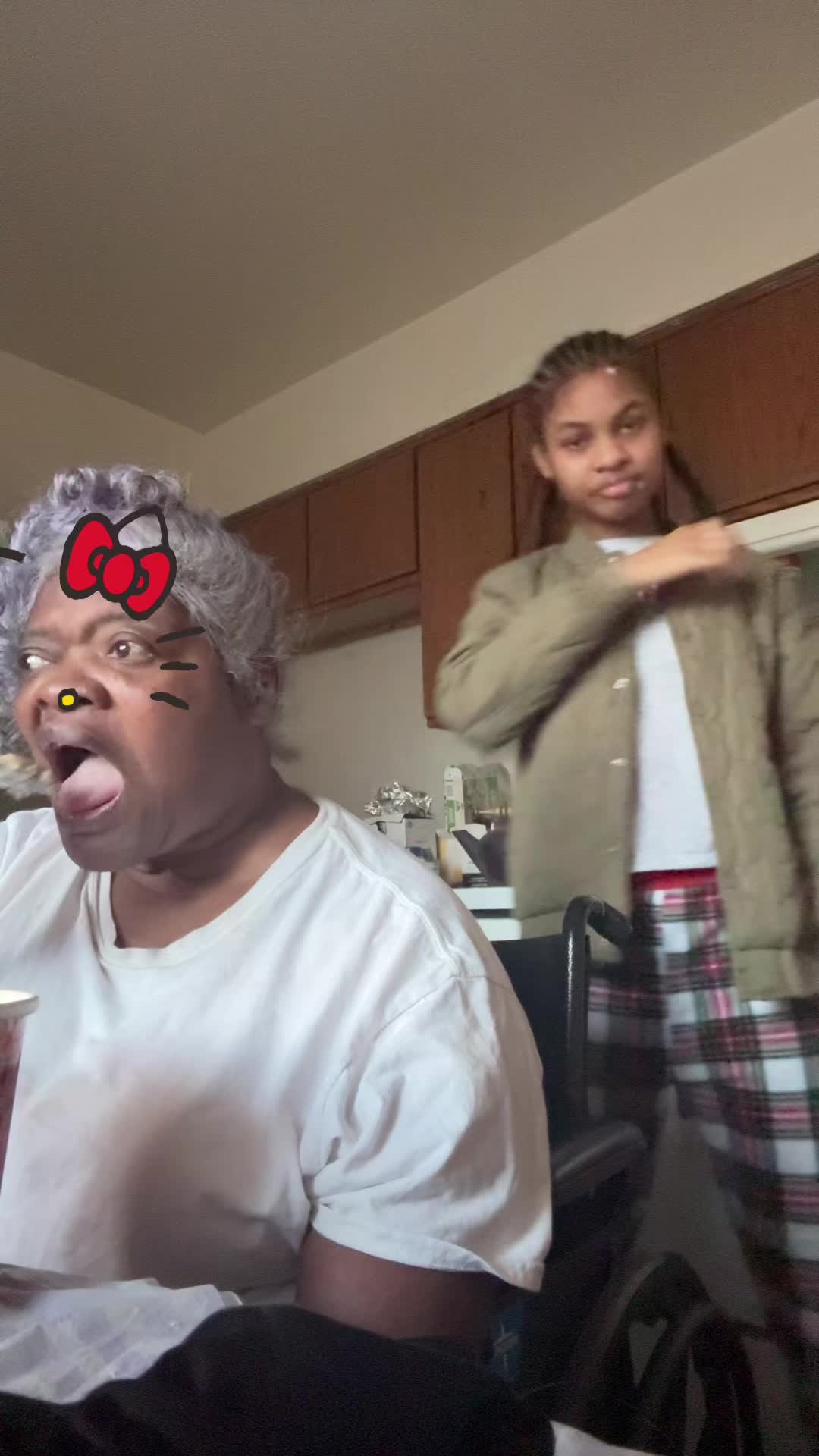@Ruru Content Creator Mom Of 5