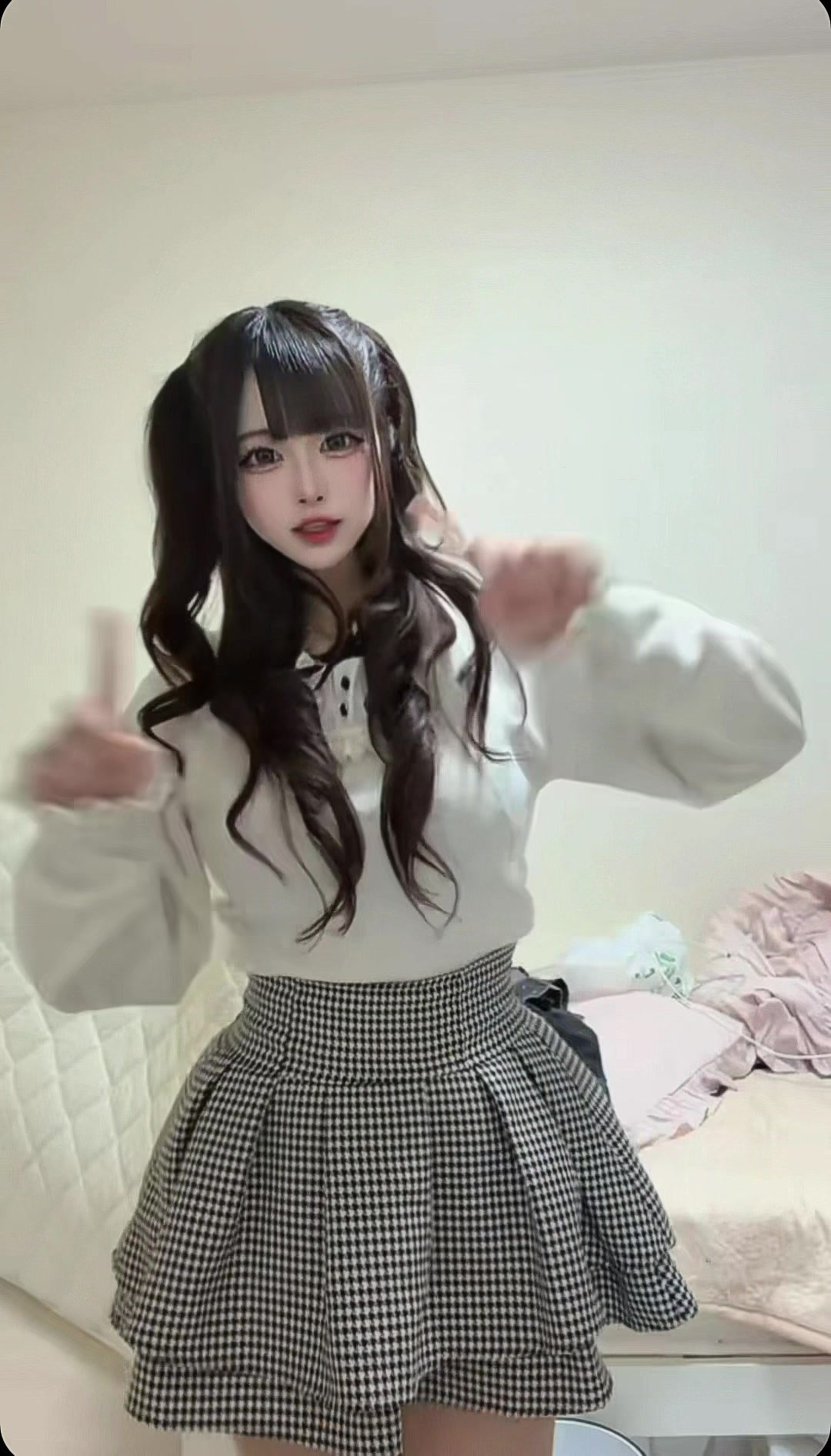 @𝓜