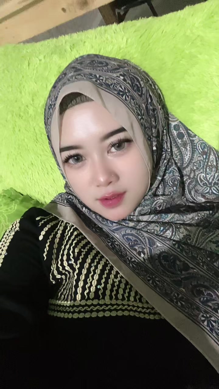 @Neha Zakira