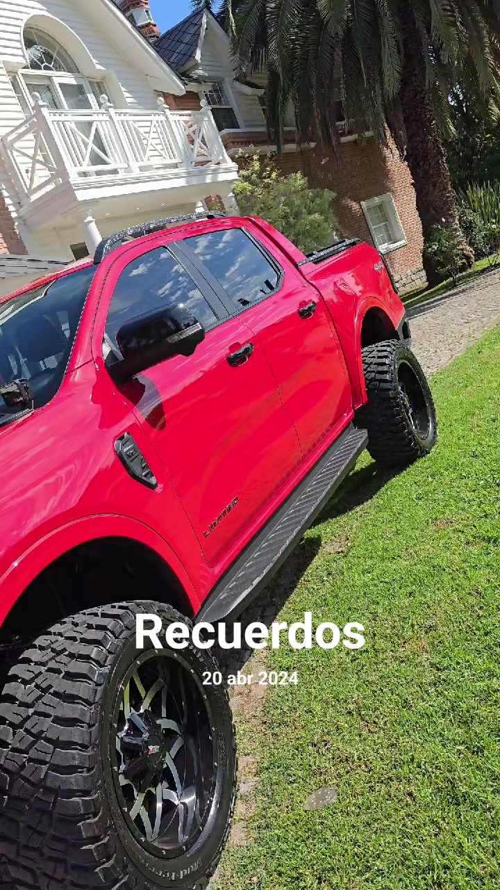 @elio ayala