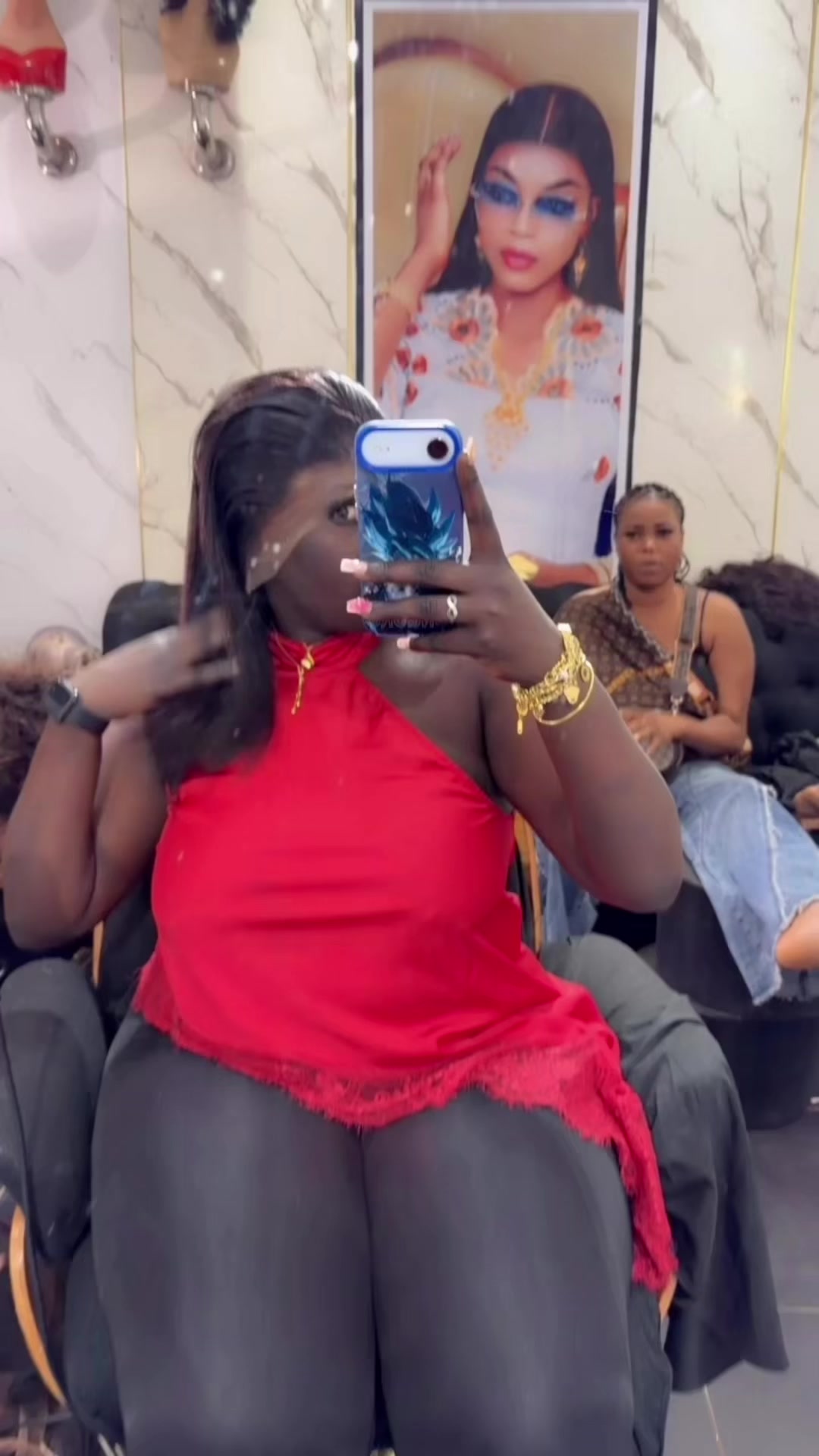 @Bbmita saliou linternational🥳