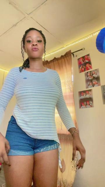 @Jogbogurl7