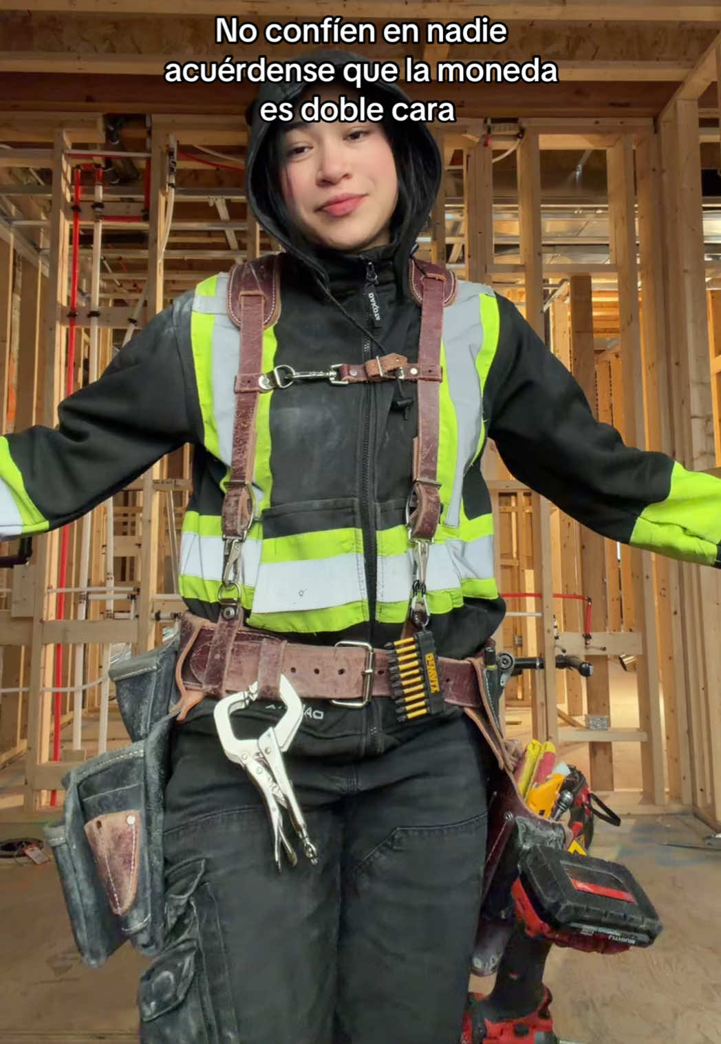 @Candita 👷🏻♀️🇨🇦❤️🔥