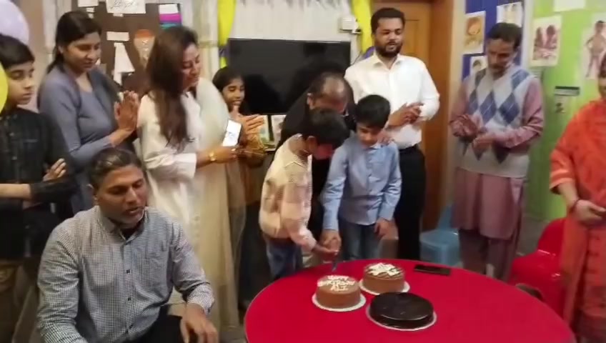 @Ali Mumtaz Waraich 🇵🇰 🇦🇪