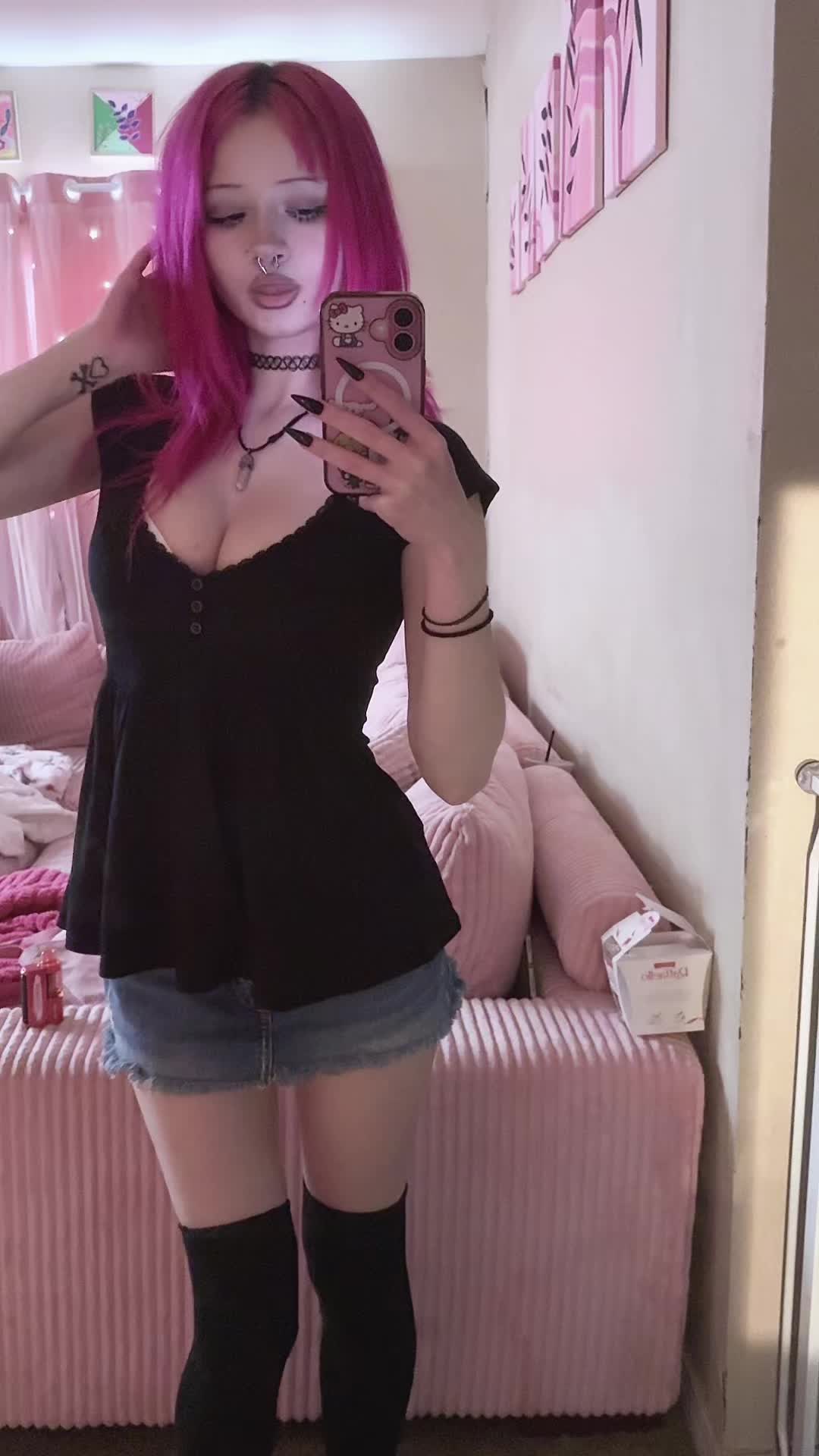 @Bl00dyPixie