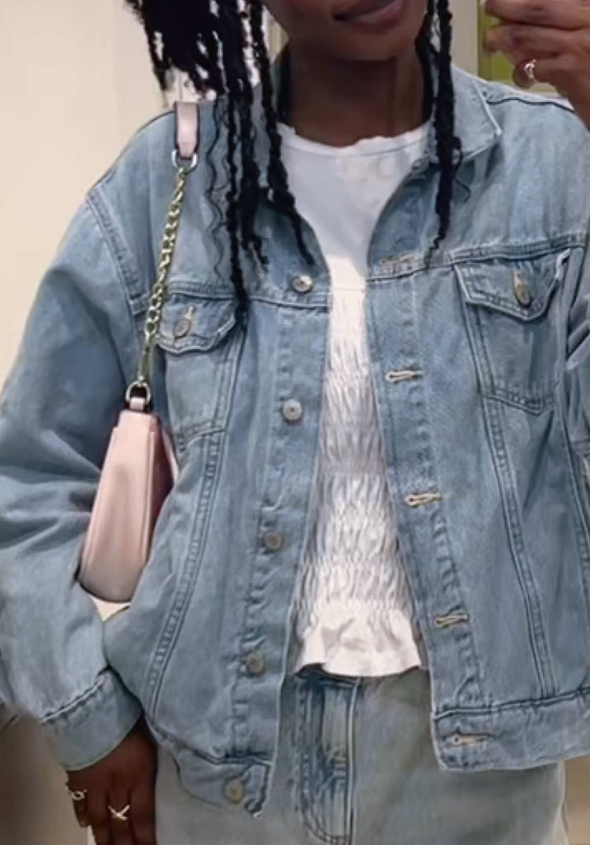 @aisha.ugc '*&bull;.&cedil;♡ ♡&cedil;.&bull;*'