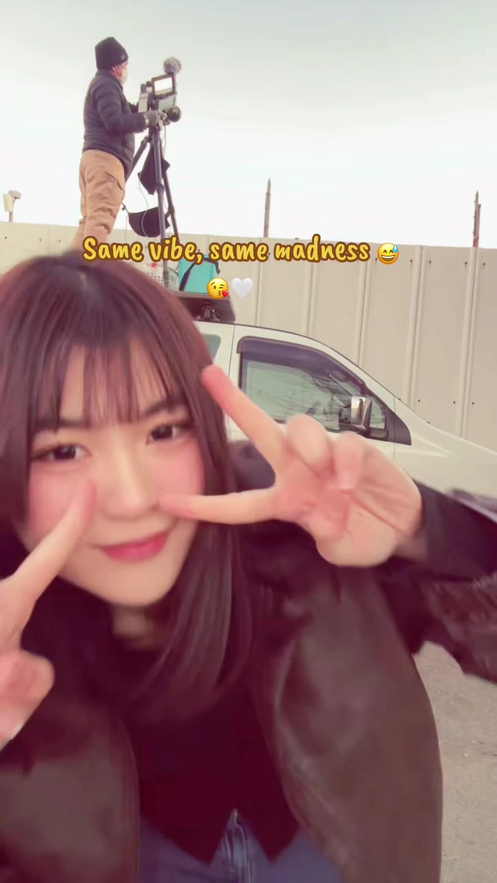 @𝓖𝓪𝔂𝓪𝓽𝓱𝓻𝓲♡