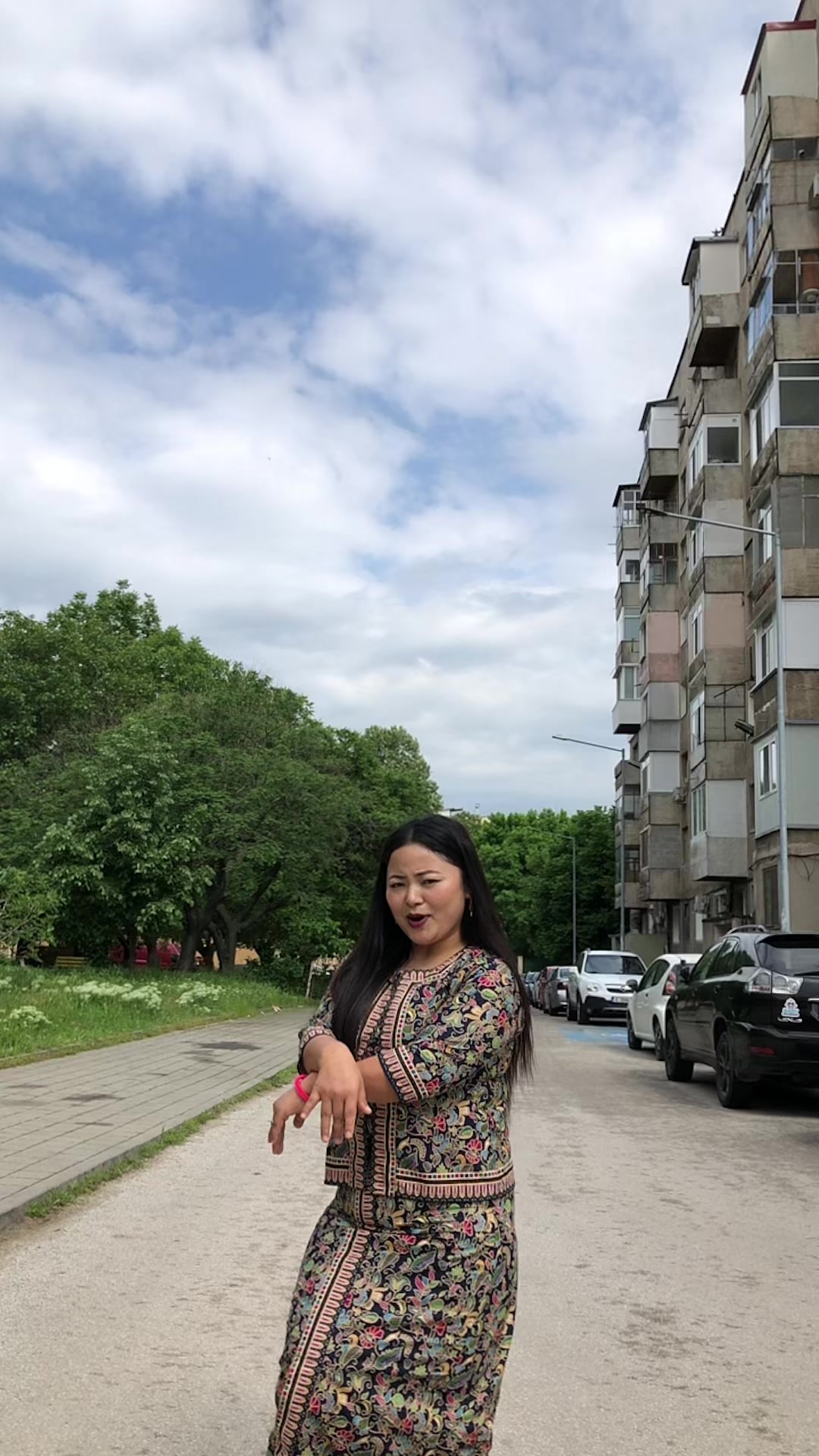 @Usha magar 🇧🇬🇪🇺