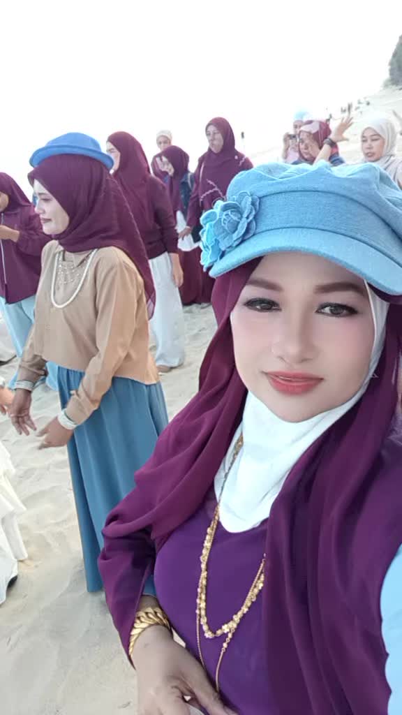 @PUTERI 💛7