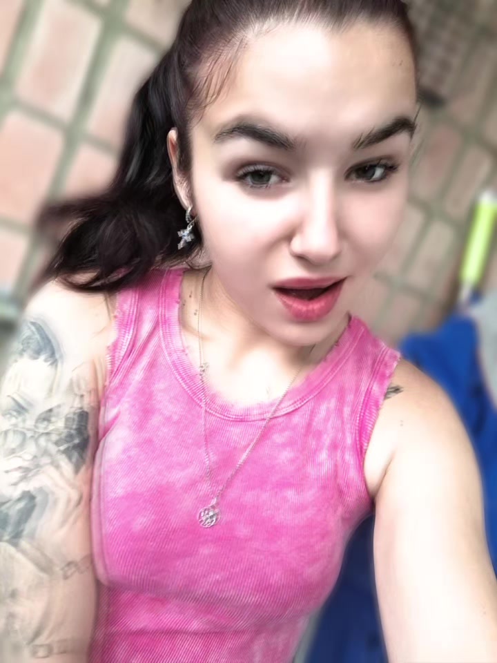 @И🦉