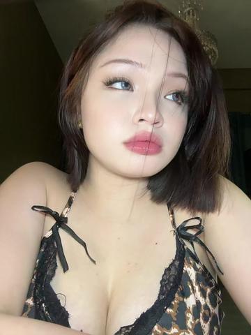 @foxiyoona