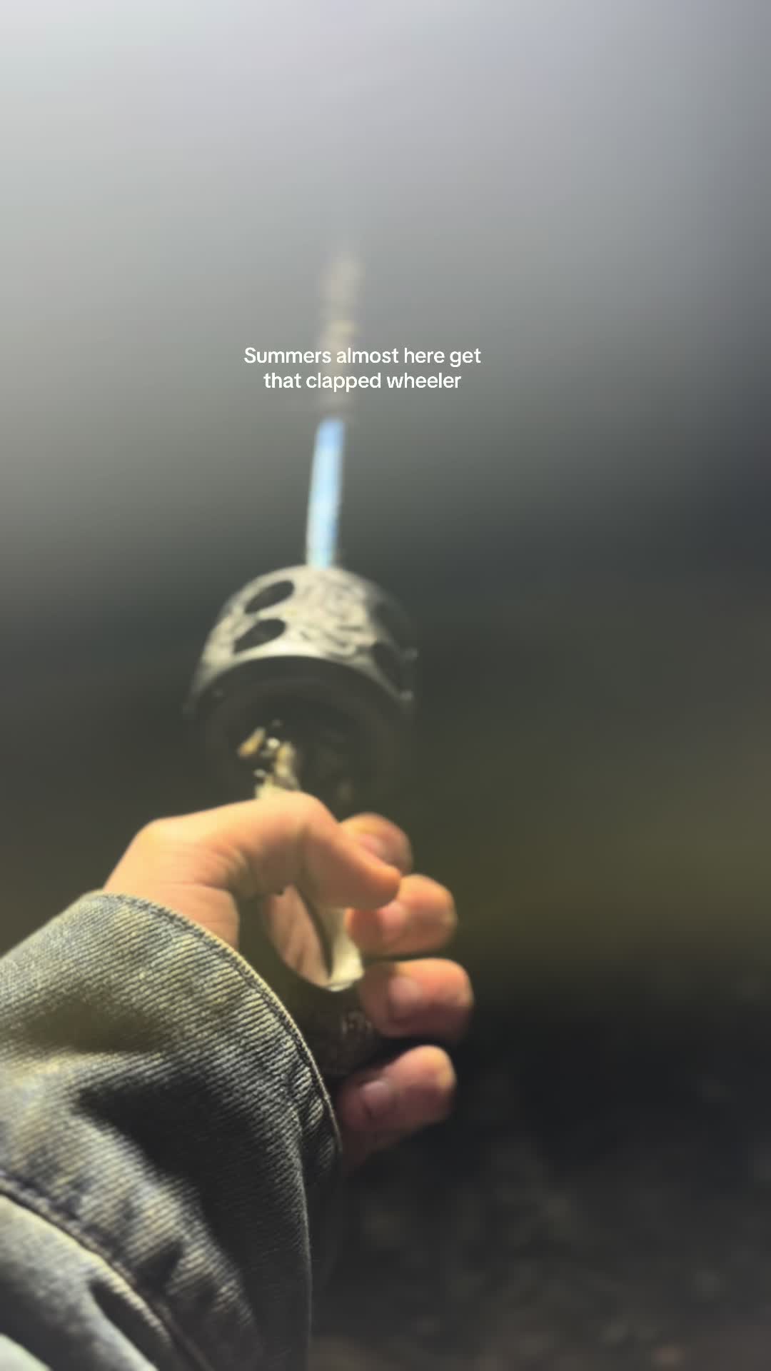 @️
