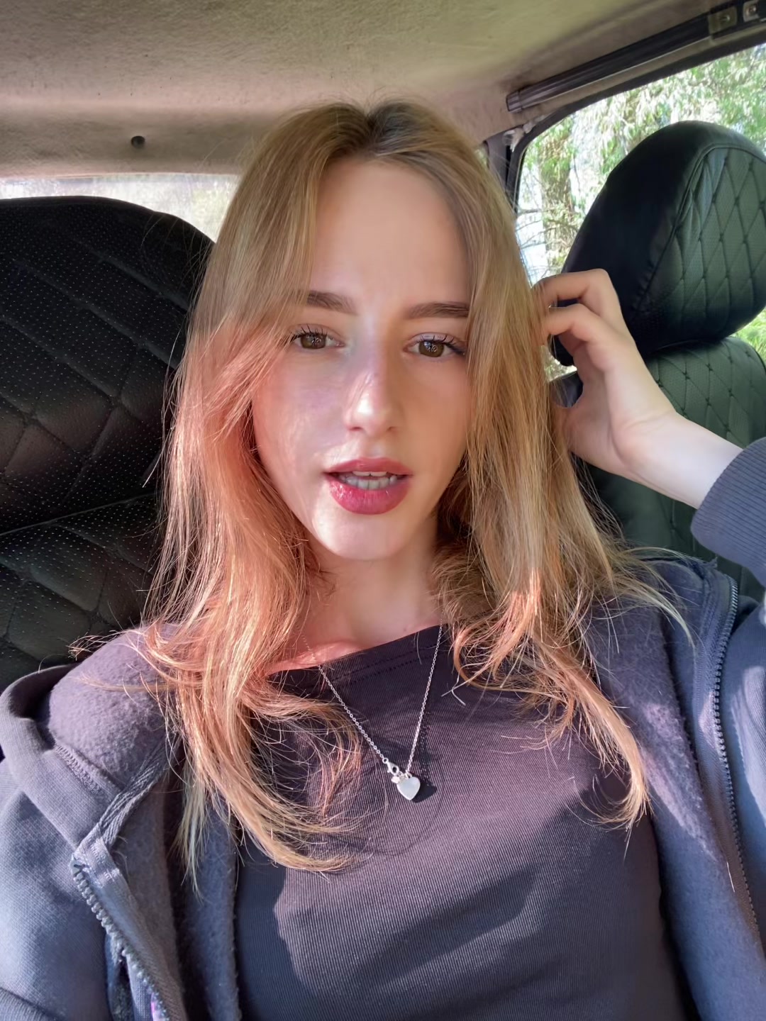 @gs.
