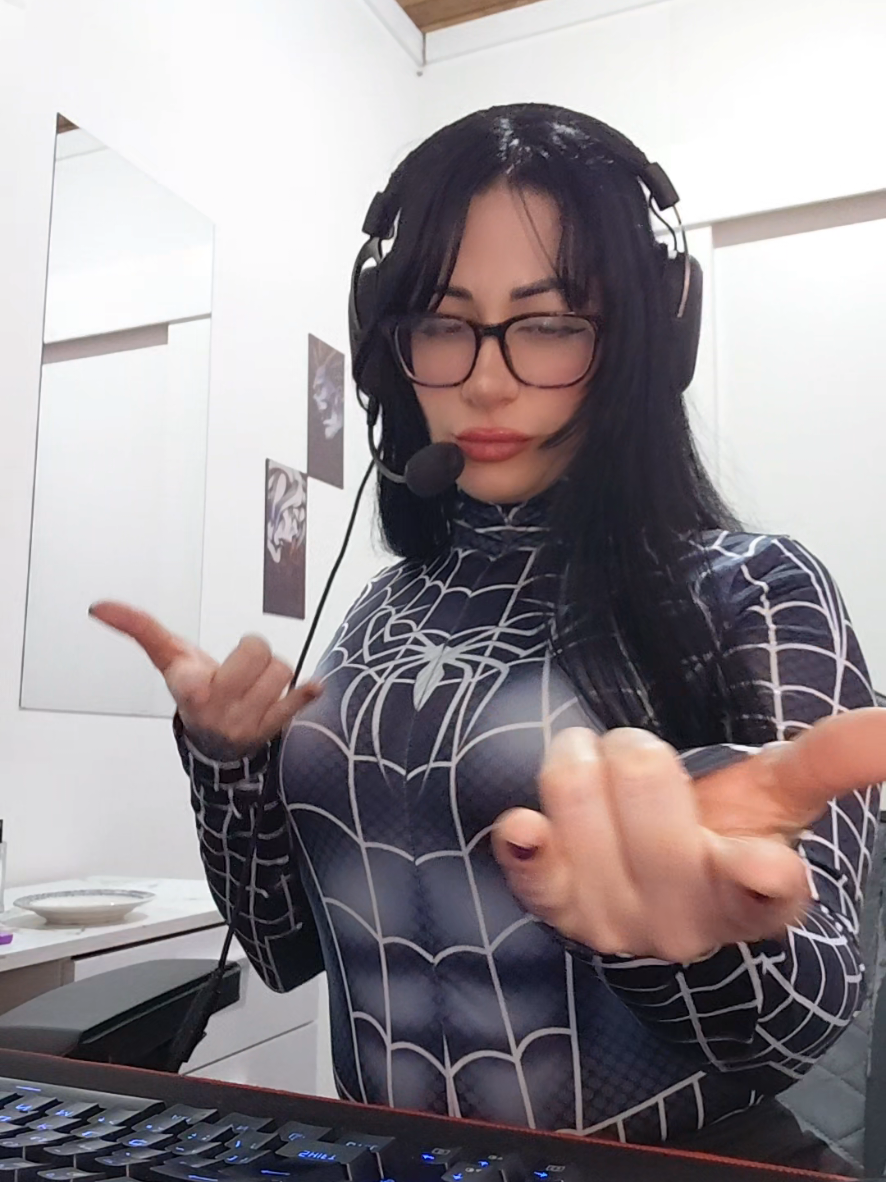 @toxiicmoon