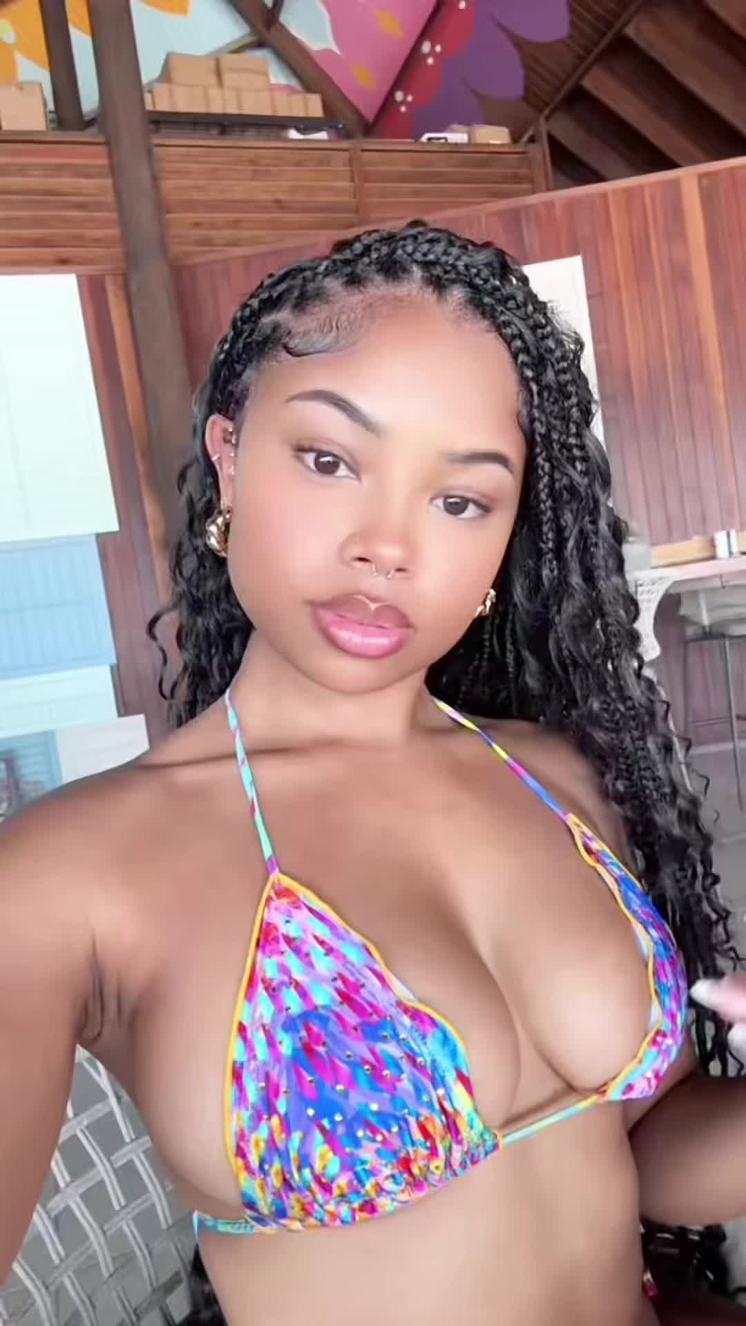 @DaniLove