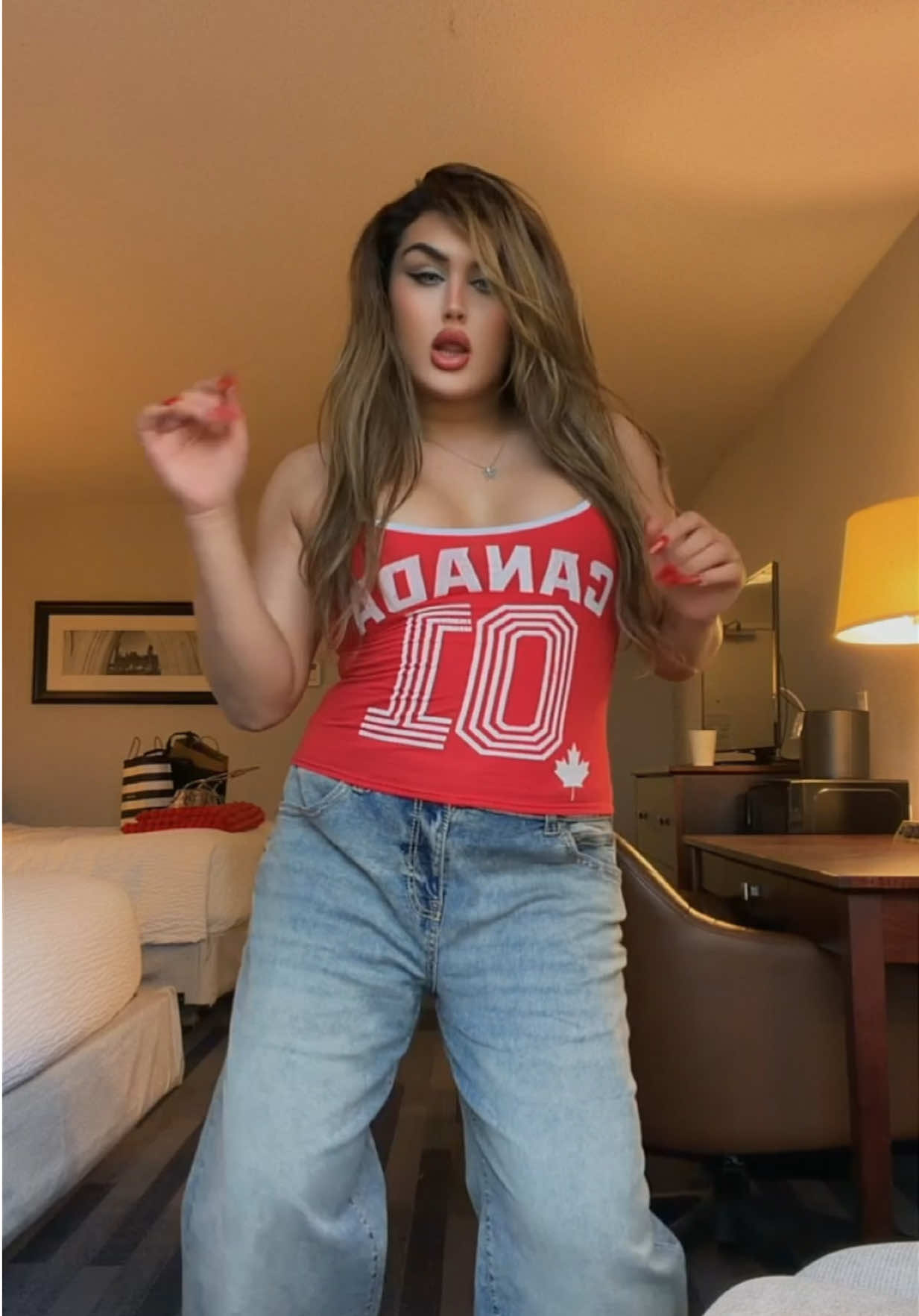 @Haniya🇨🇦
