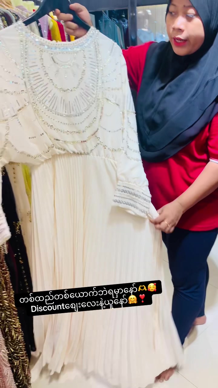 @K H I Pakistan Indian Fashion