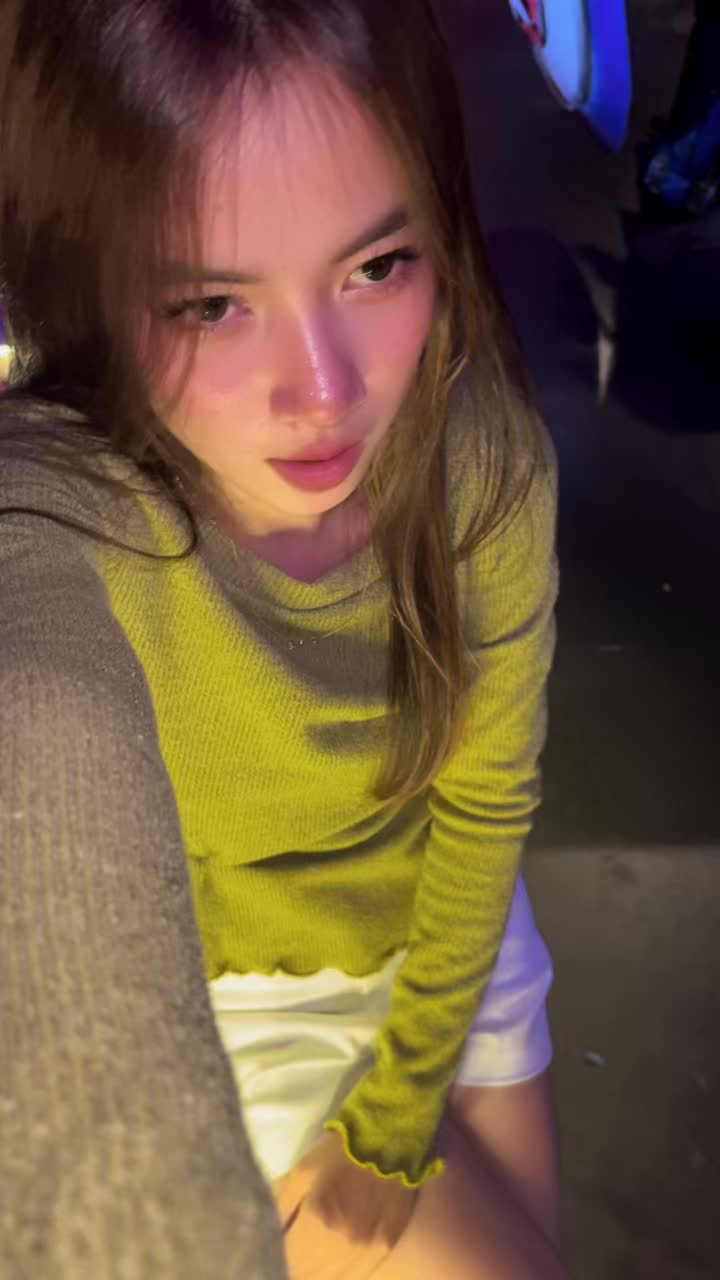 @Nwe Ni