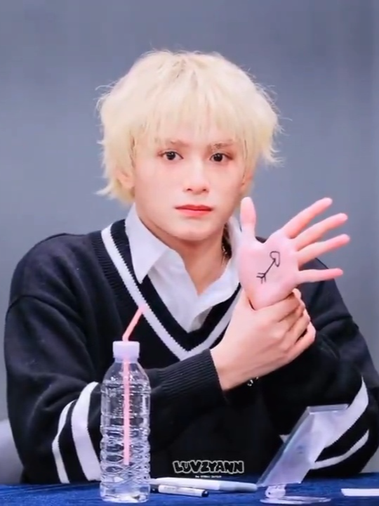 @𝐬𝐨𝐯𝐞𝐥𝐲𝐥𝐯𝐯𐙚˚⋆