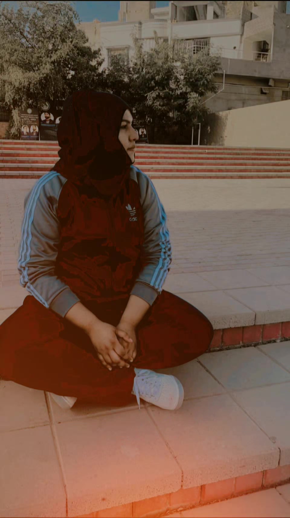 @Amna__Gujjar16