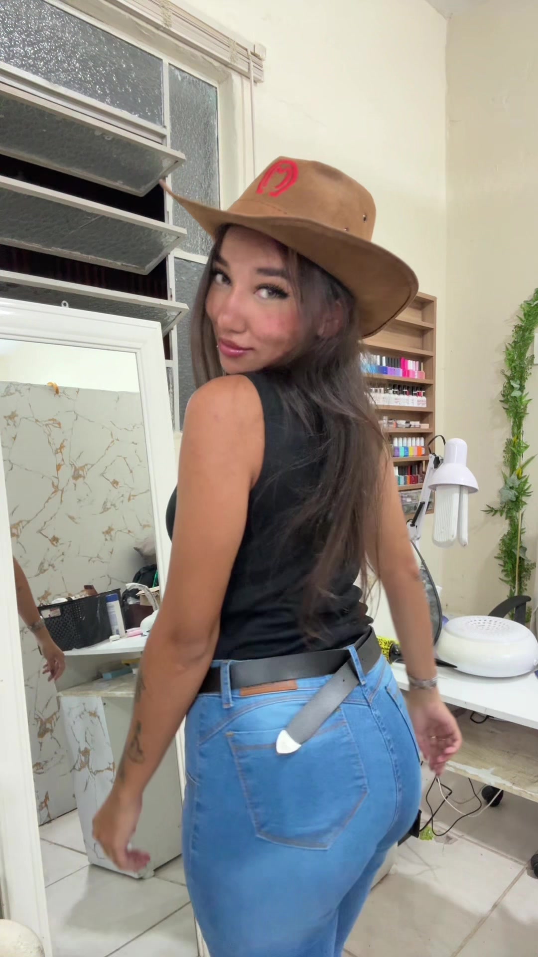 @Kamily Victoria
