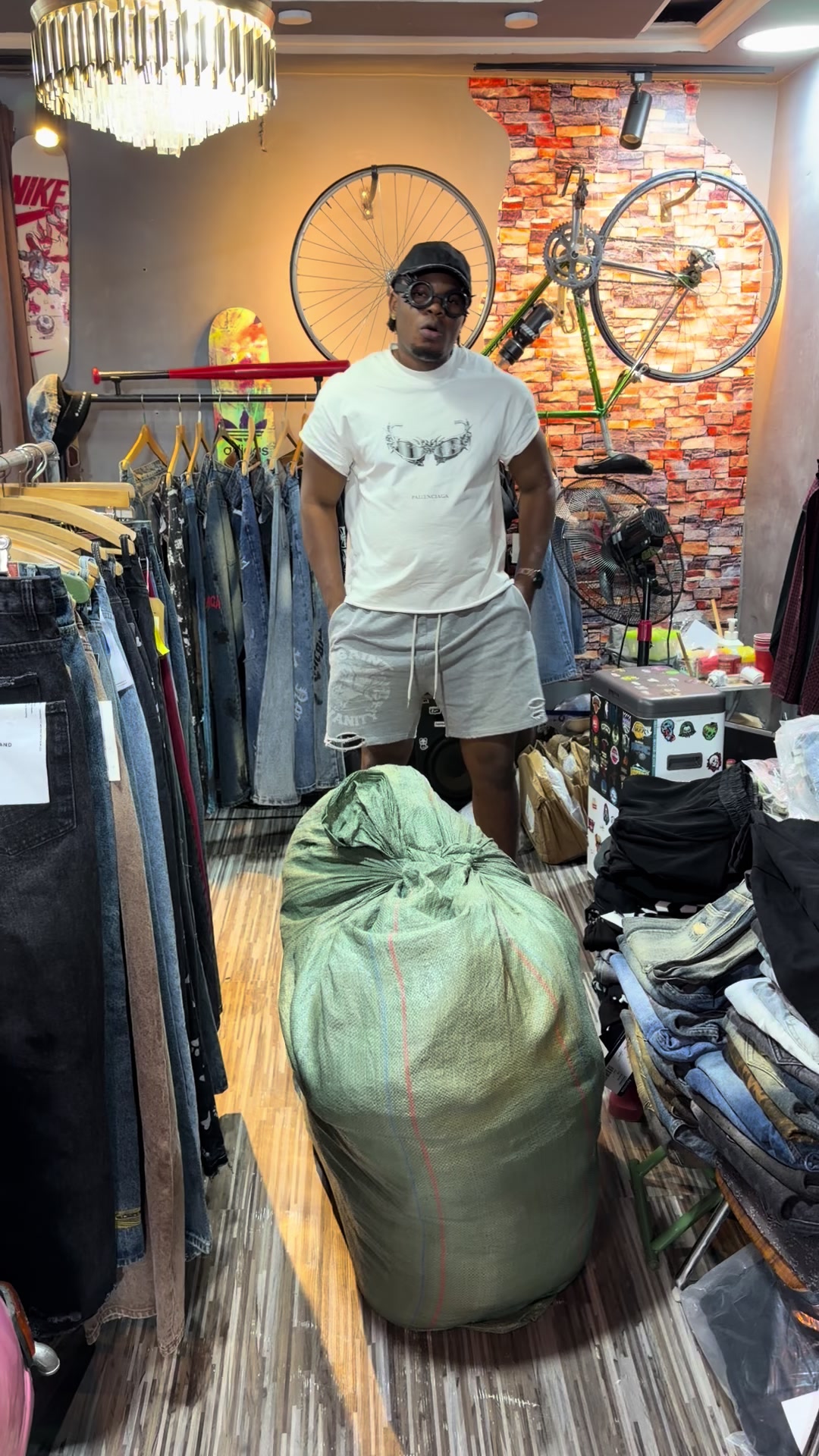 @Burj KALIF@ SHOP🛍️