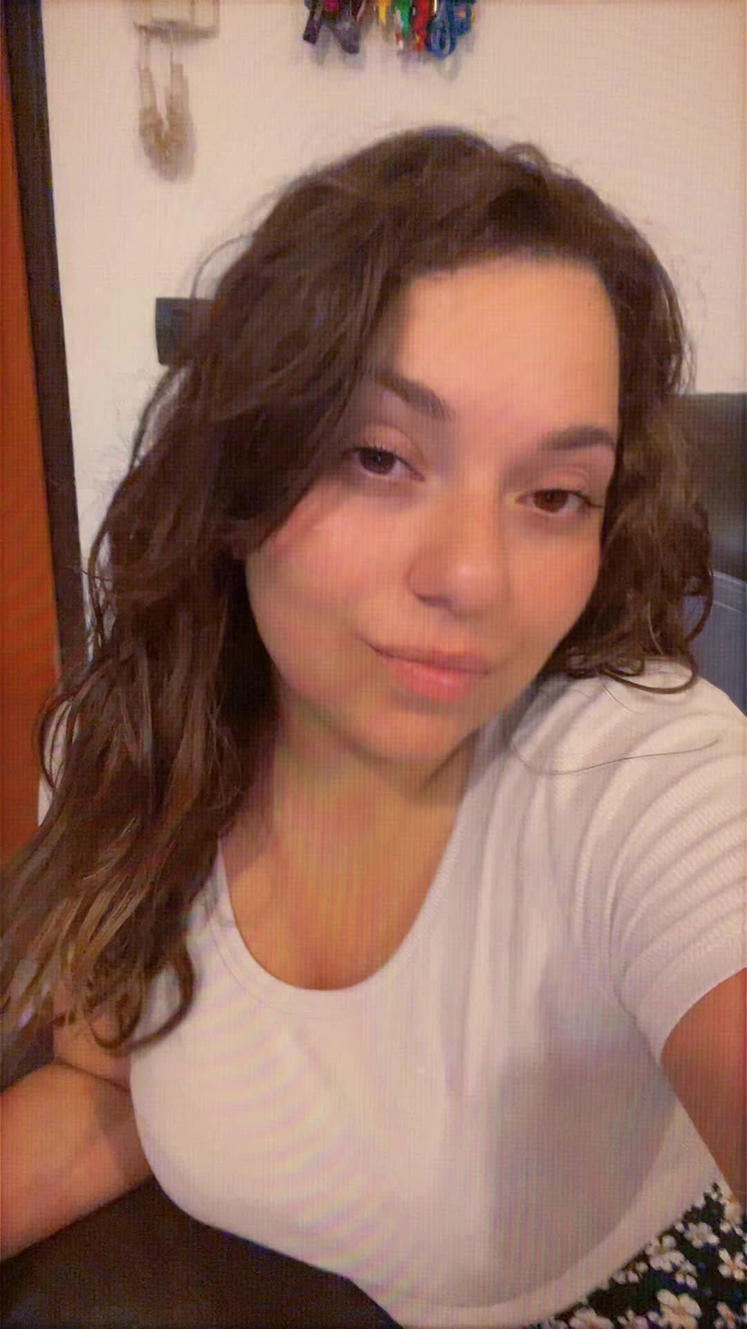 @𝐼𝑙𝑎💞