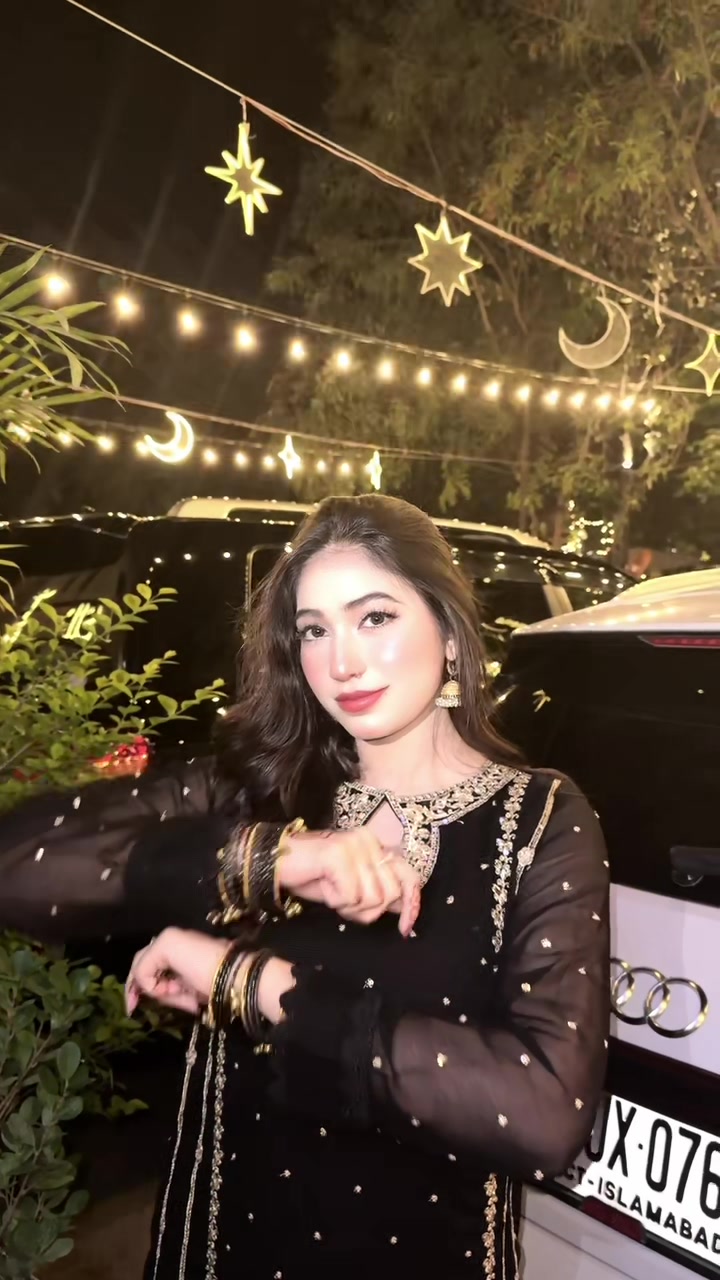 @Amna liaqat 🫠🎀