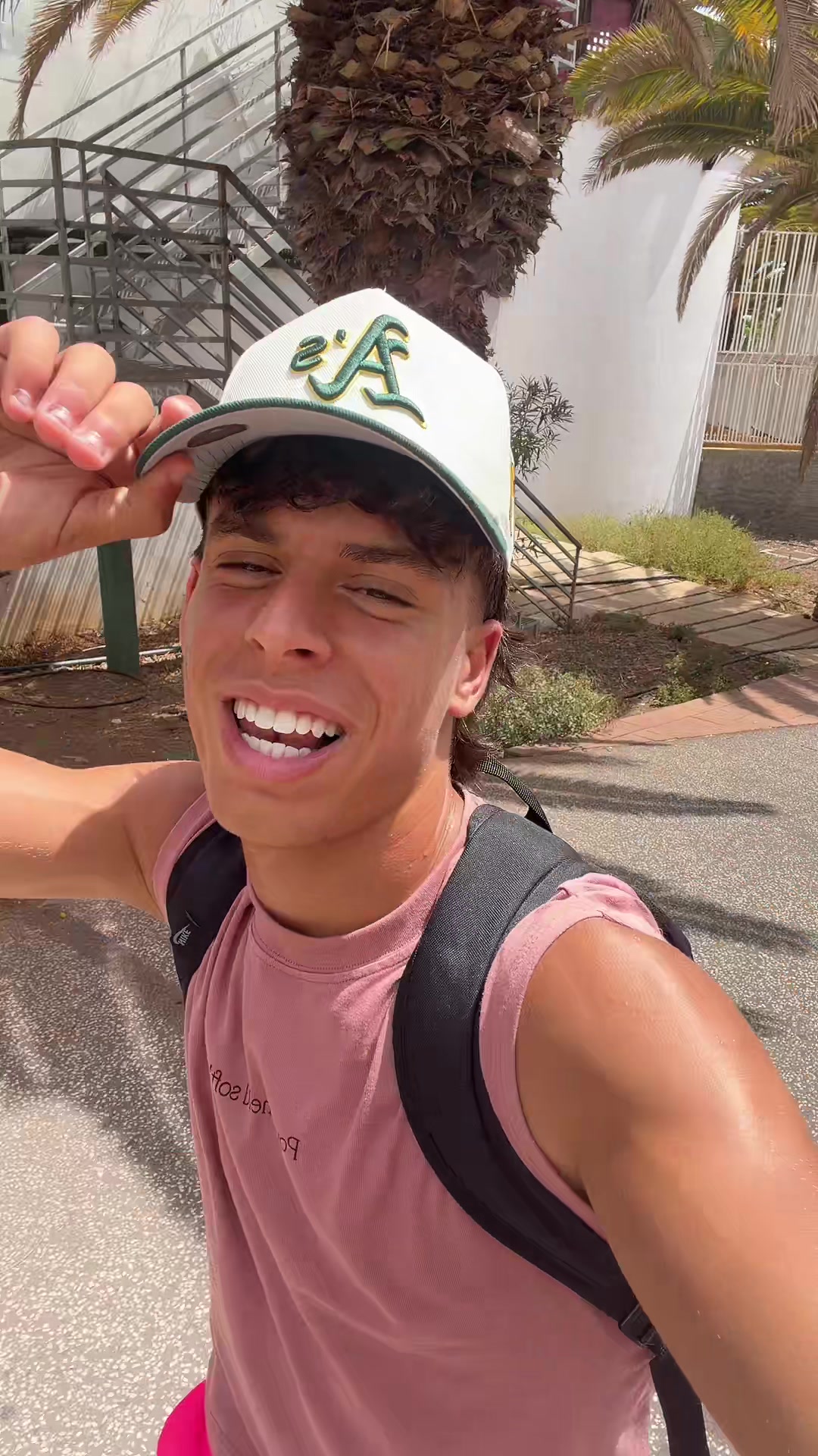 @Mickygonv
