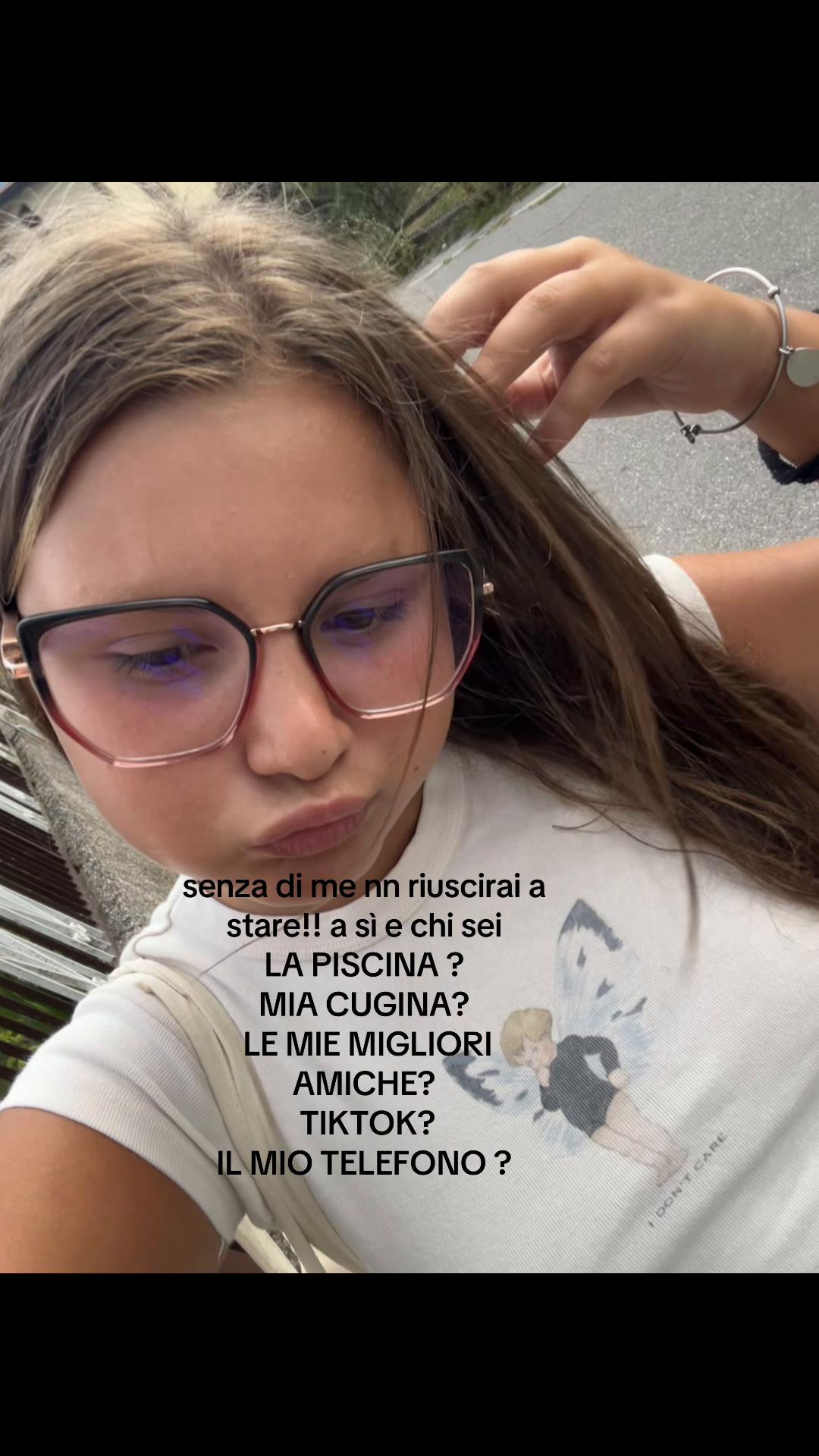 @Suela🩷