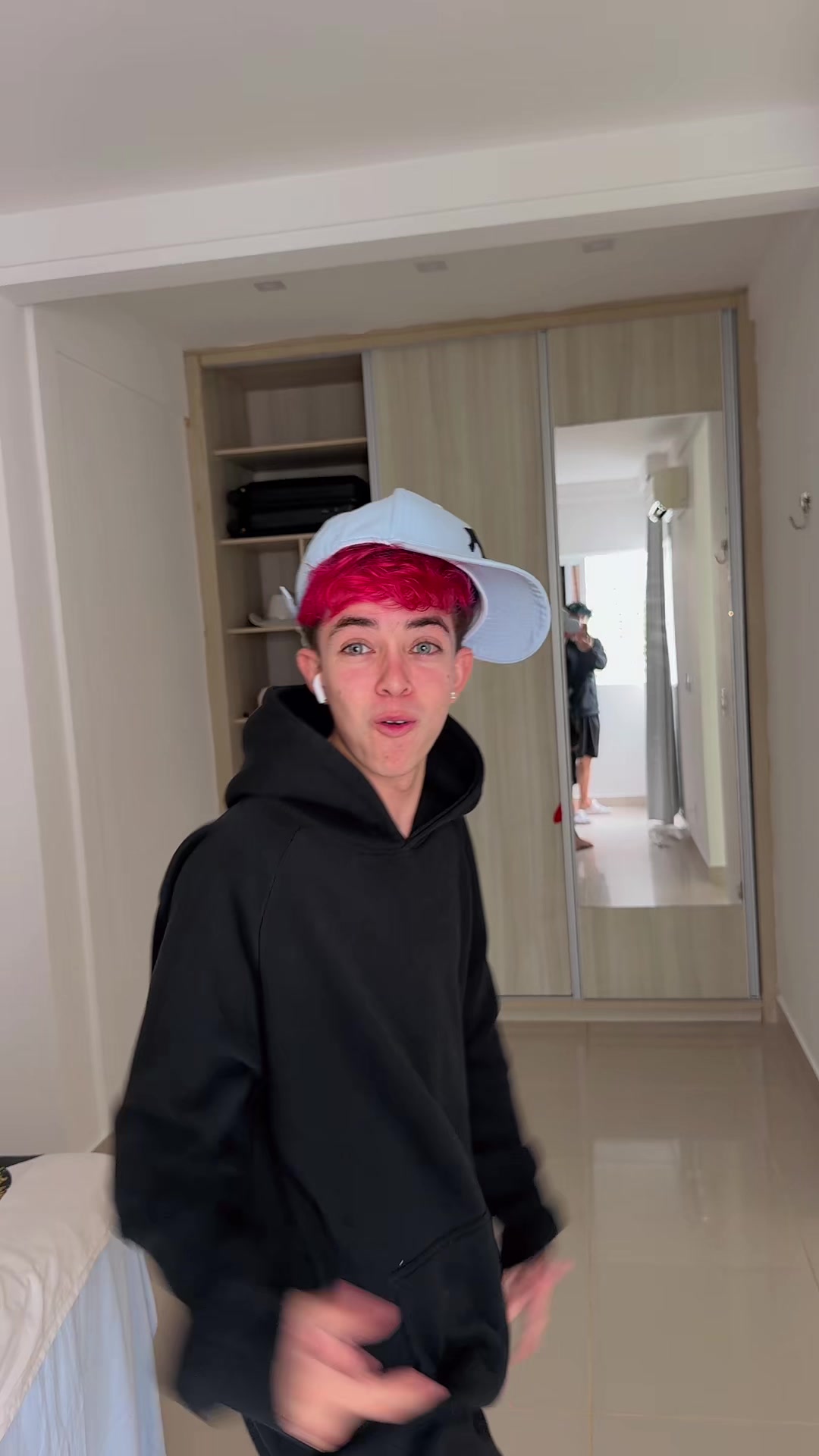 @Lz